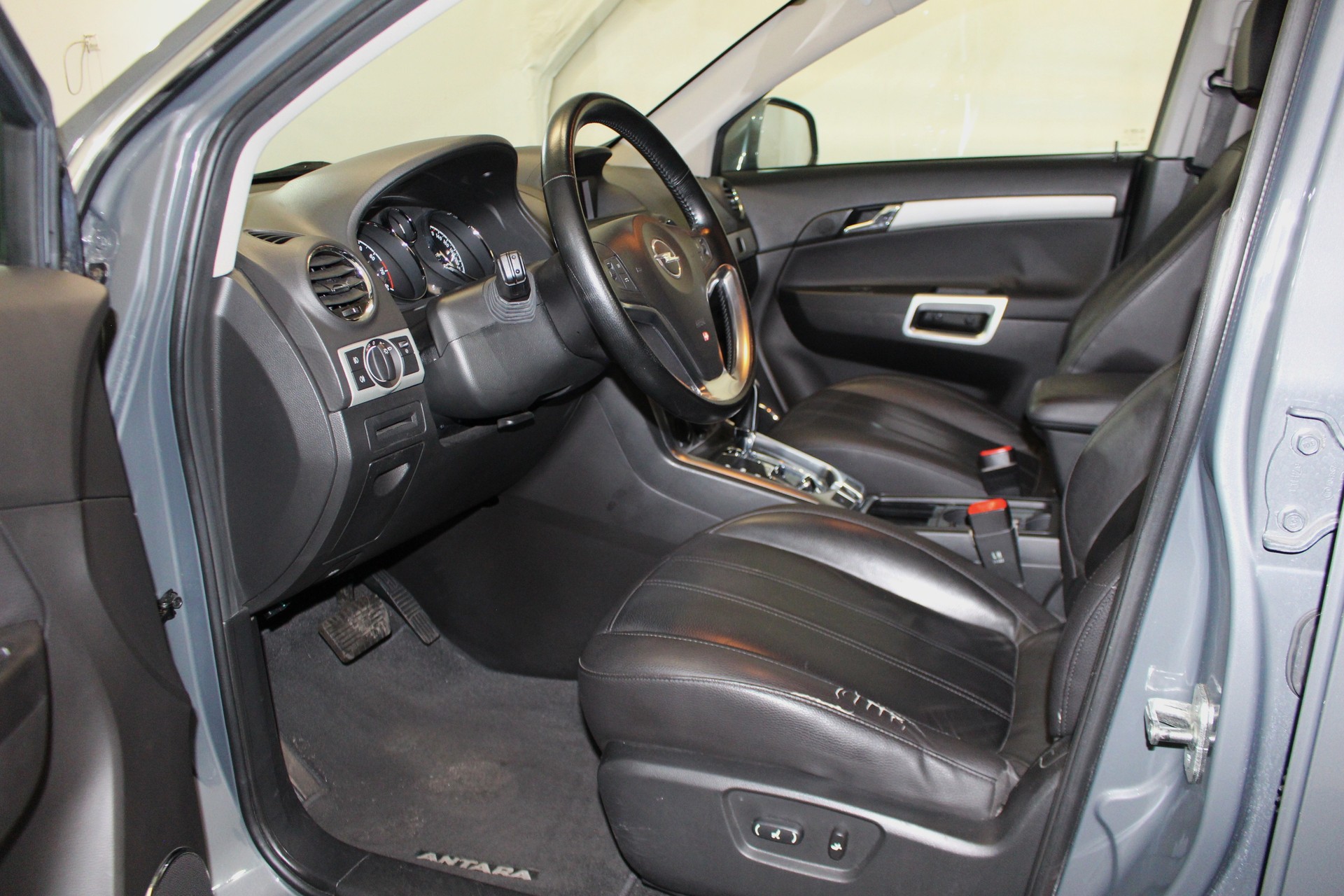 OPEL Antara 2.4 ecoT Cosmo-image-6