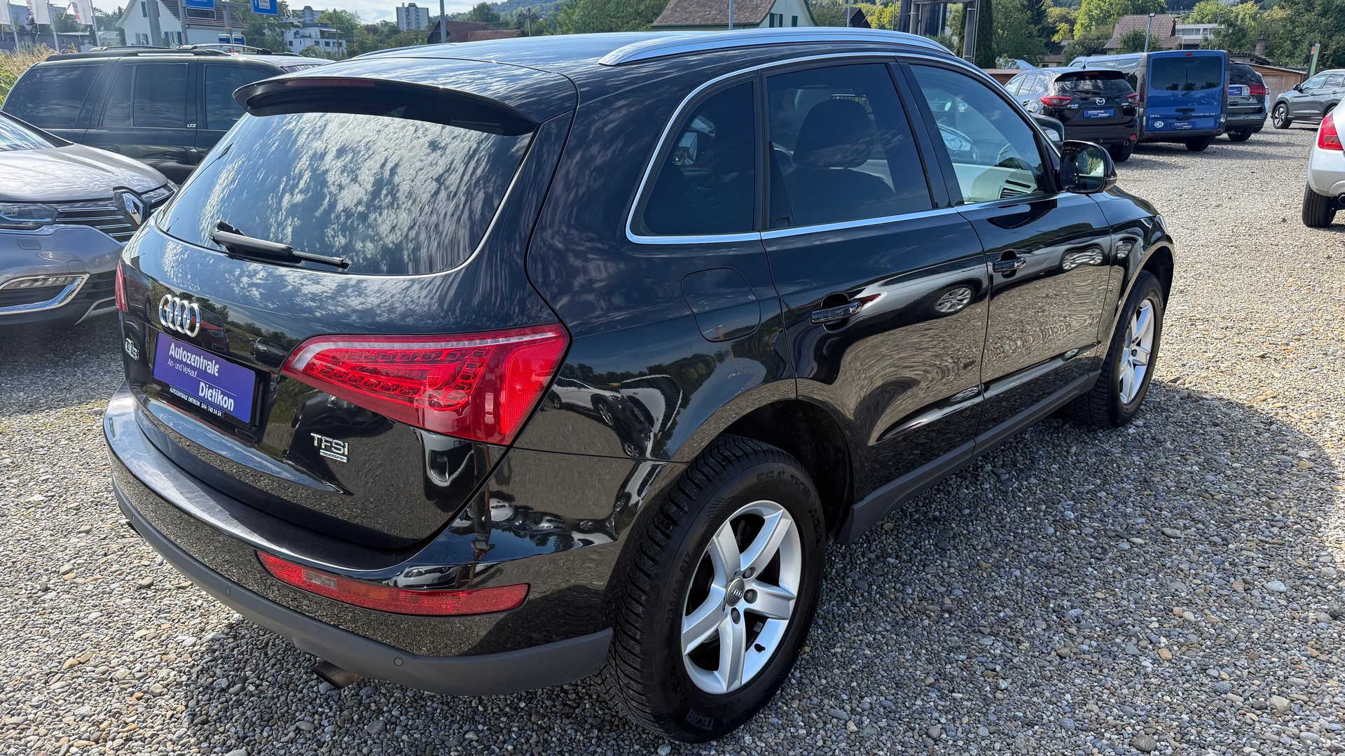 AUDI Q5 2.0 TFSI quattro S-tronic-image-18