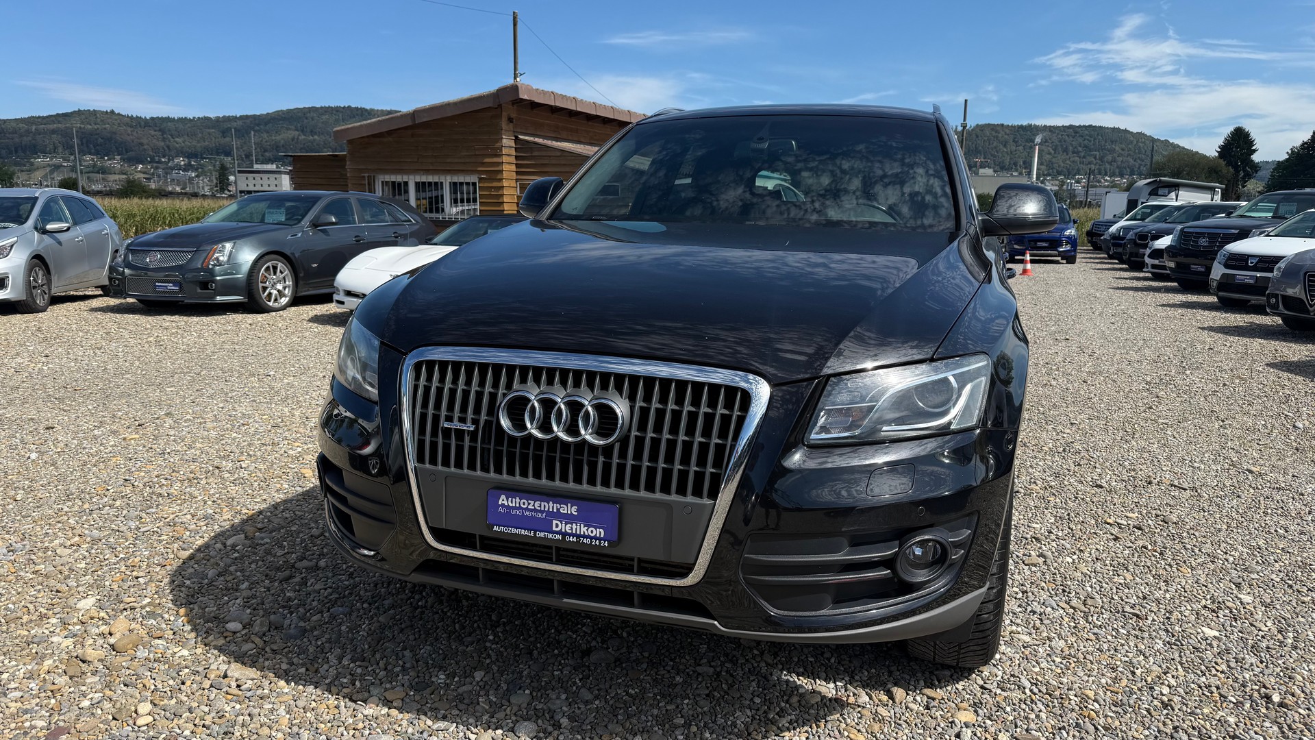AUDI Q5 2.0 TFSI quattro S-tronic-image-23