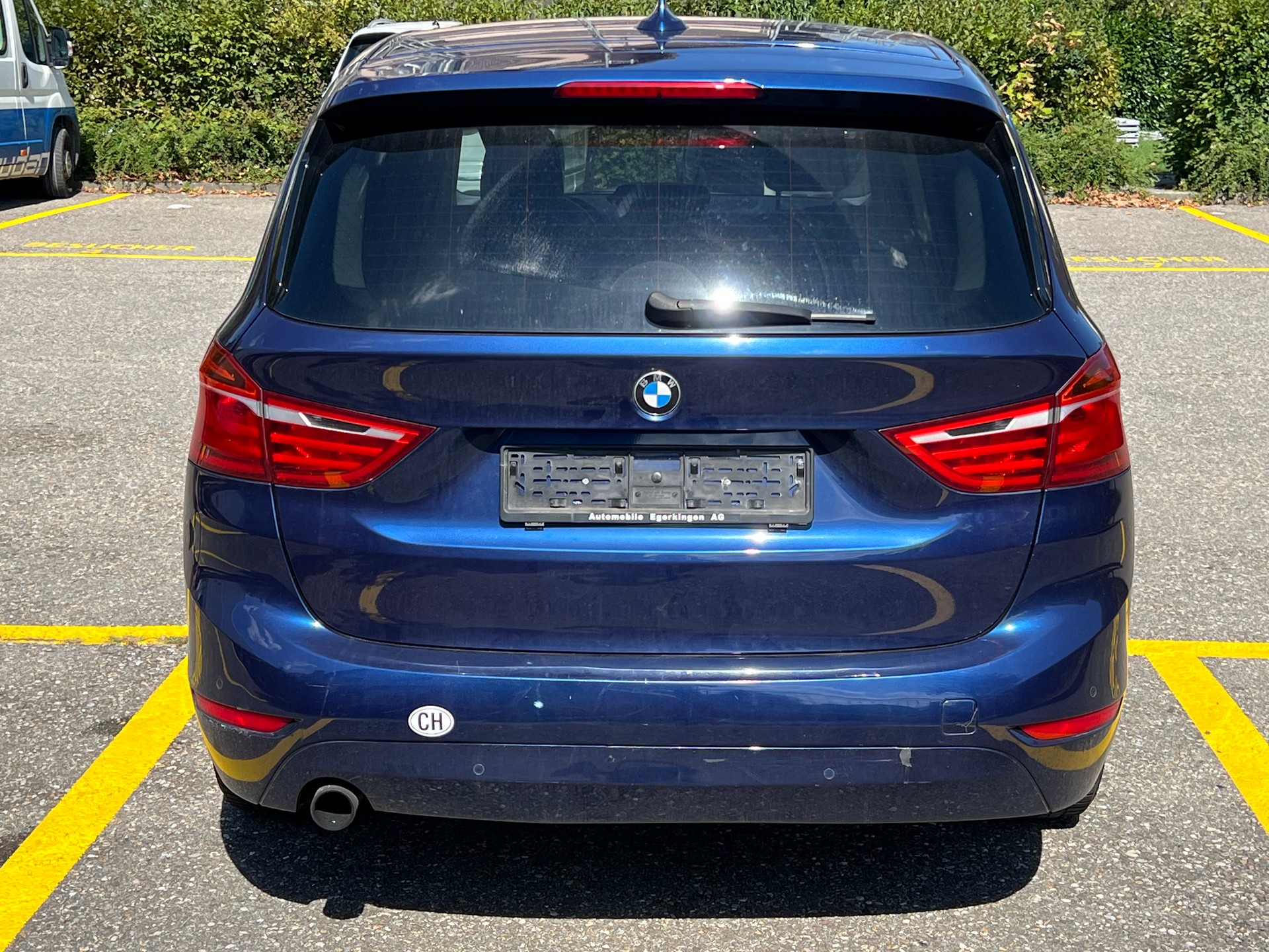 BMW 218i Gran Tourer M Sport Steptronic-image-4