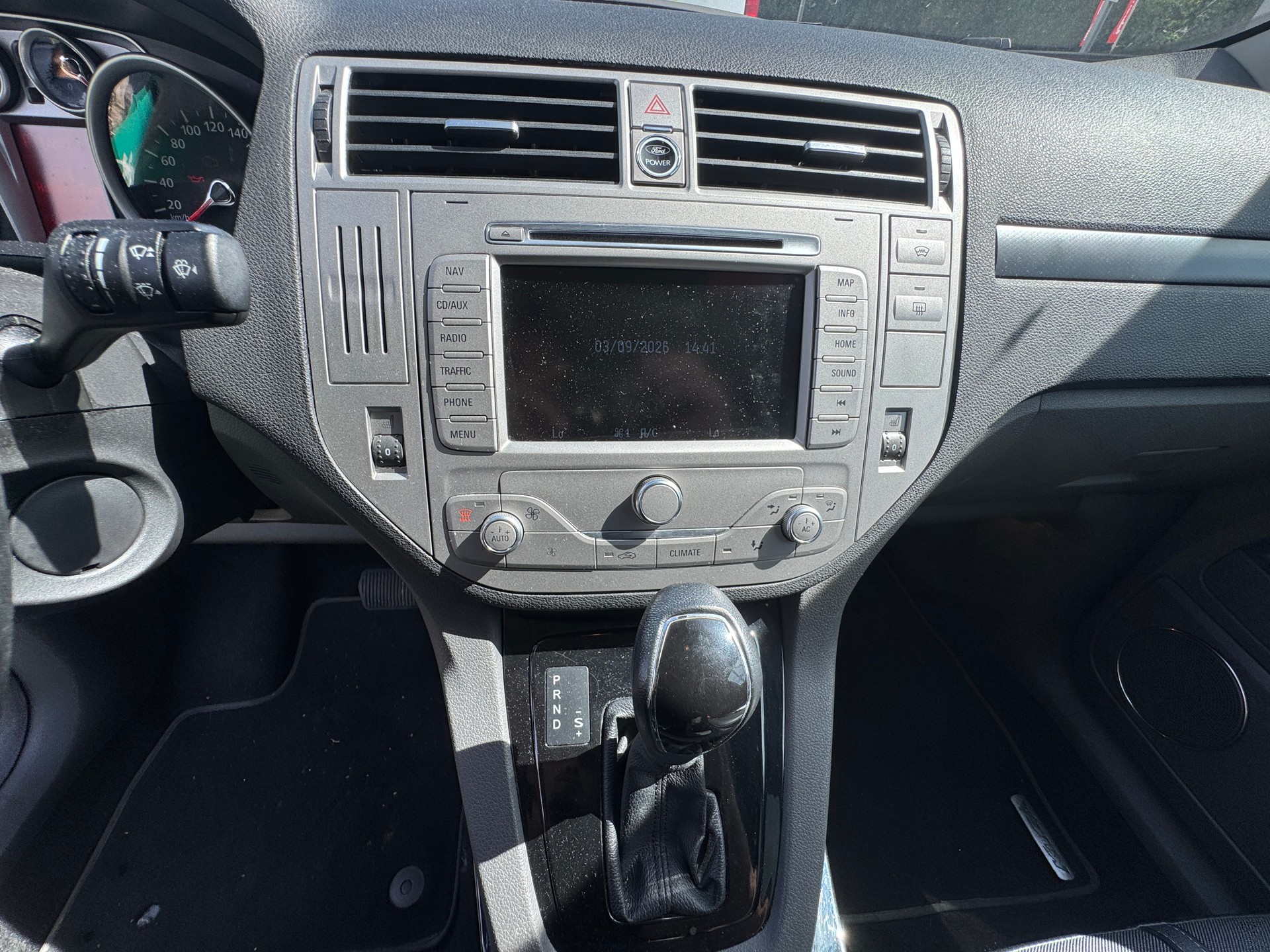 FORD Kuga 2.5 Turbo Titanium 4WD Automatic-image-13