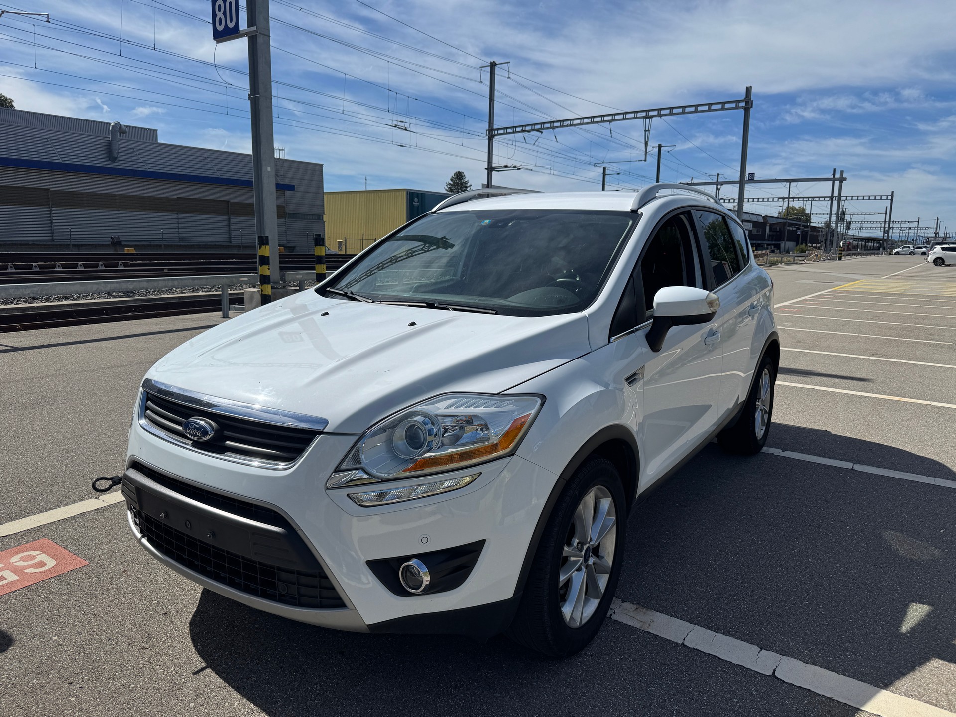 FORD Kuga 2.5 Turbo Titanium 4WD Automatic-image-0