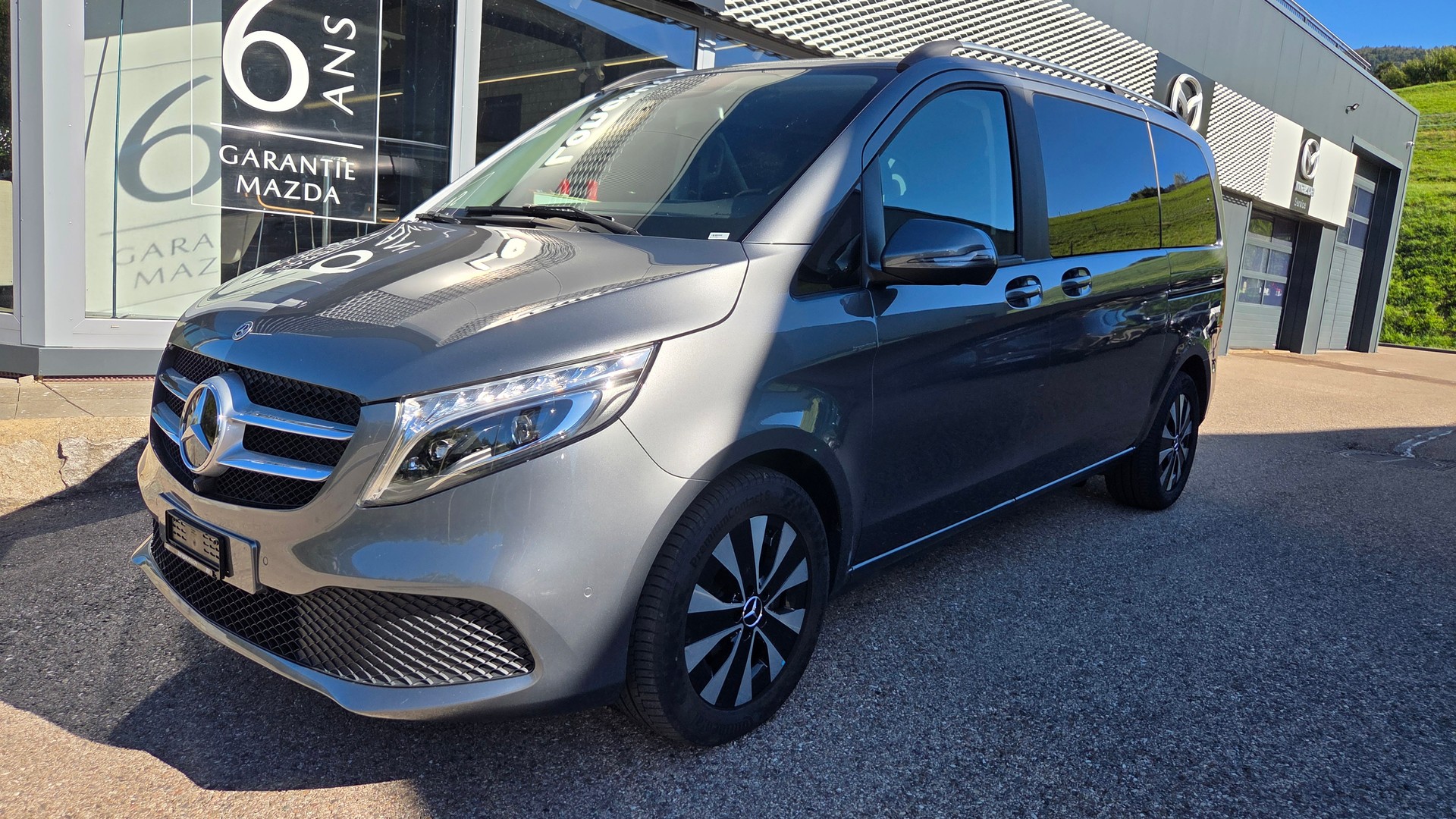 MERCEDES-BENZ V300d Court 4Matic-image-1