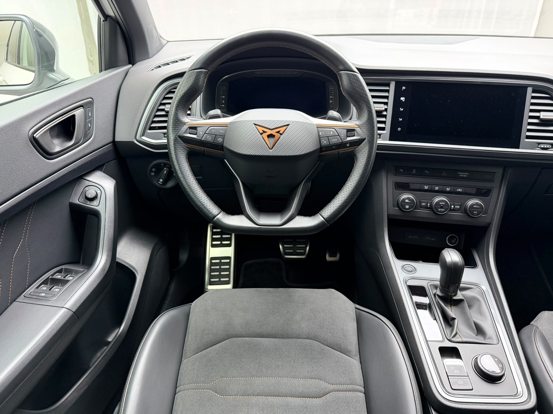 CUPRA Ateca 2.0TSI VZ 4Drive DSG-image-8