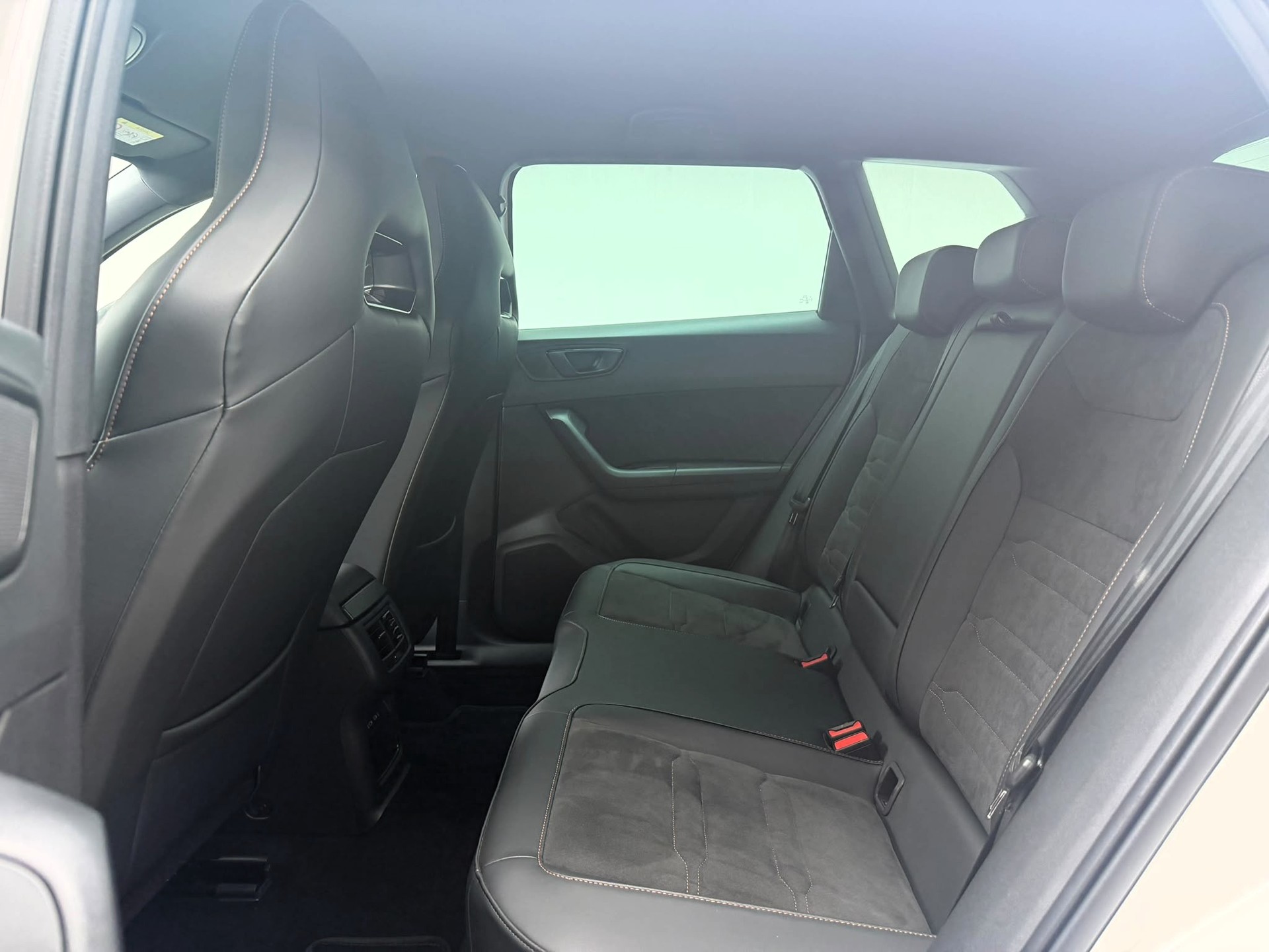 CUPRA Ateca 2.0TSI VZ 4Drive DSG-image-12