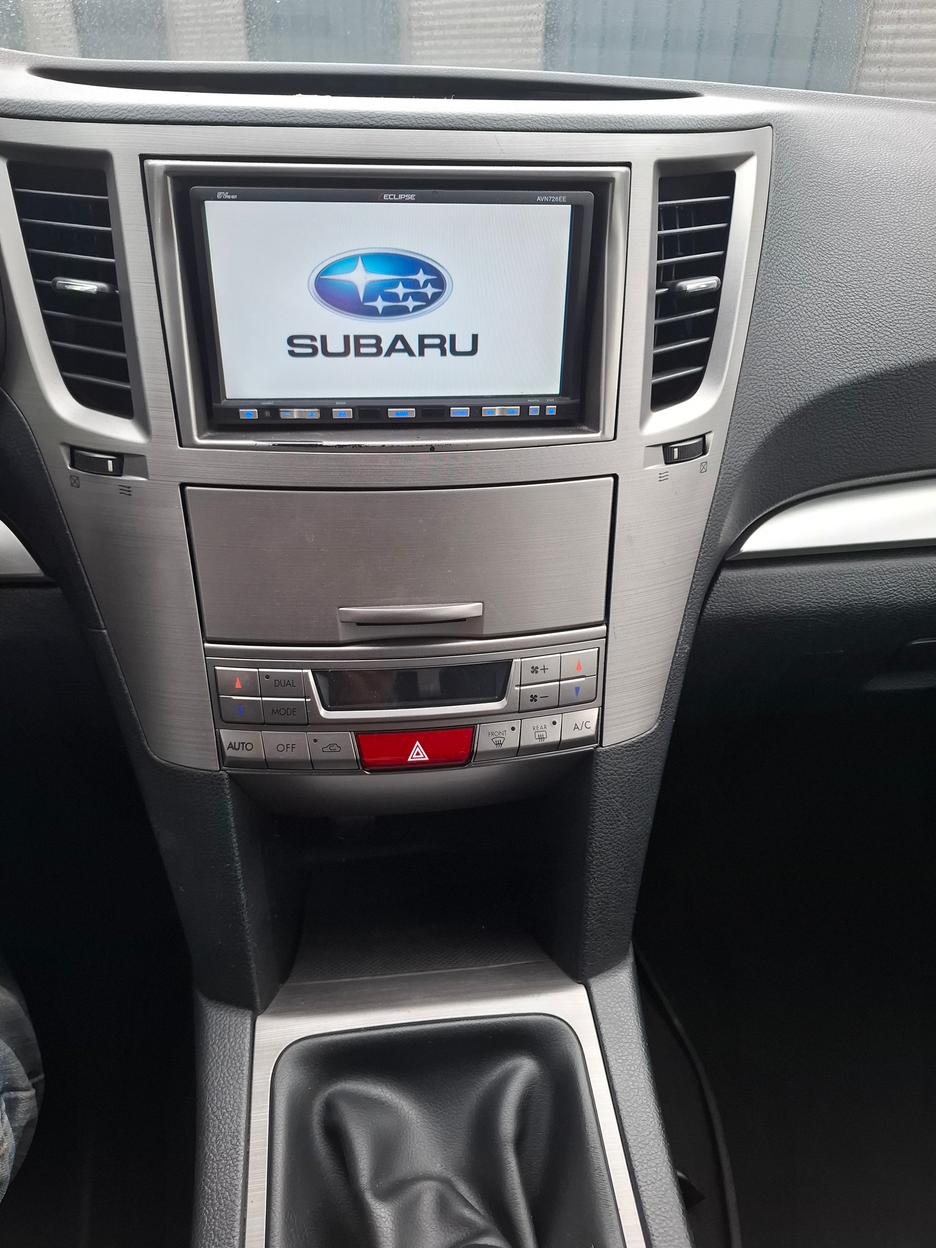 SUBARU Legacy 2.0D Swiss AWD-image-8