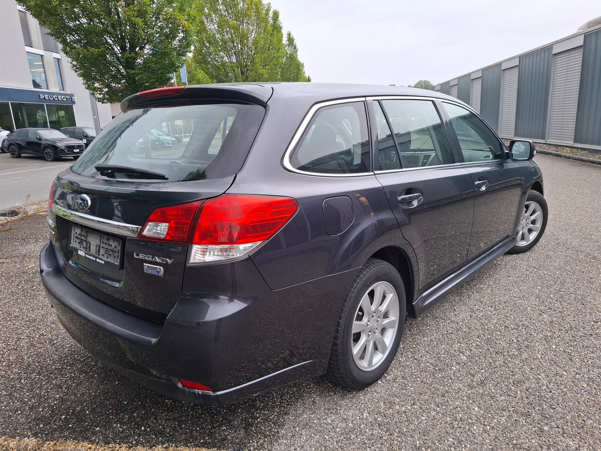 SUBARU Legacy 2.0D Swiss AWD-image-1