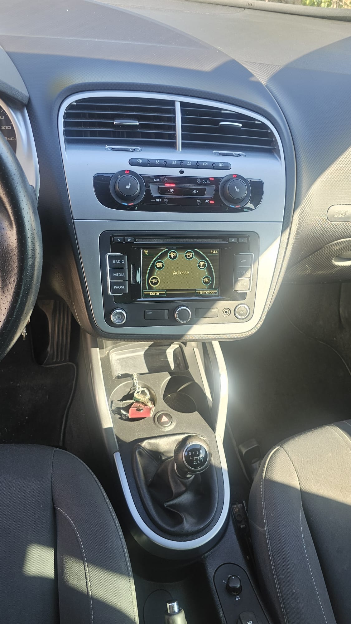 SEAT 2.0 TDI Reference 4x4-image-4