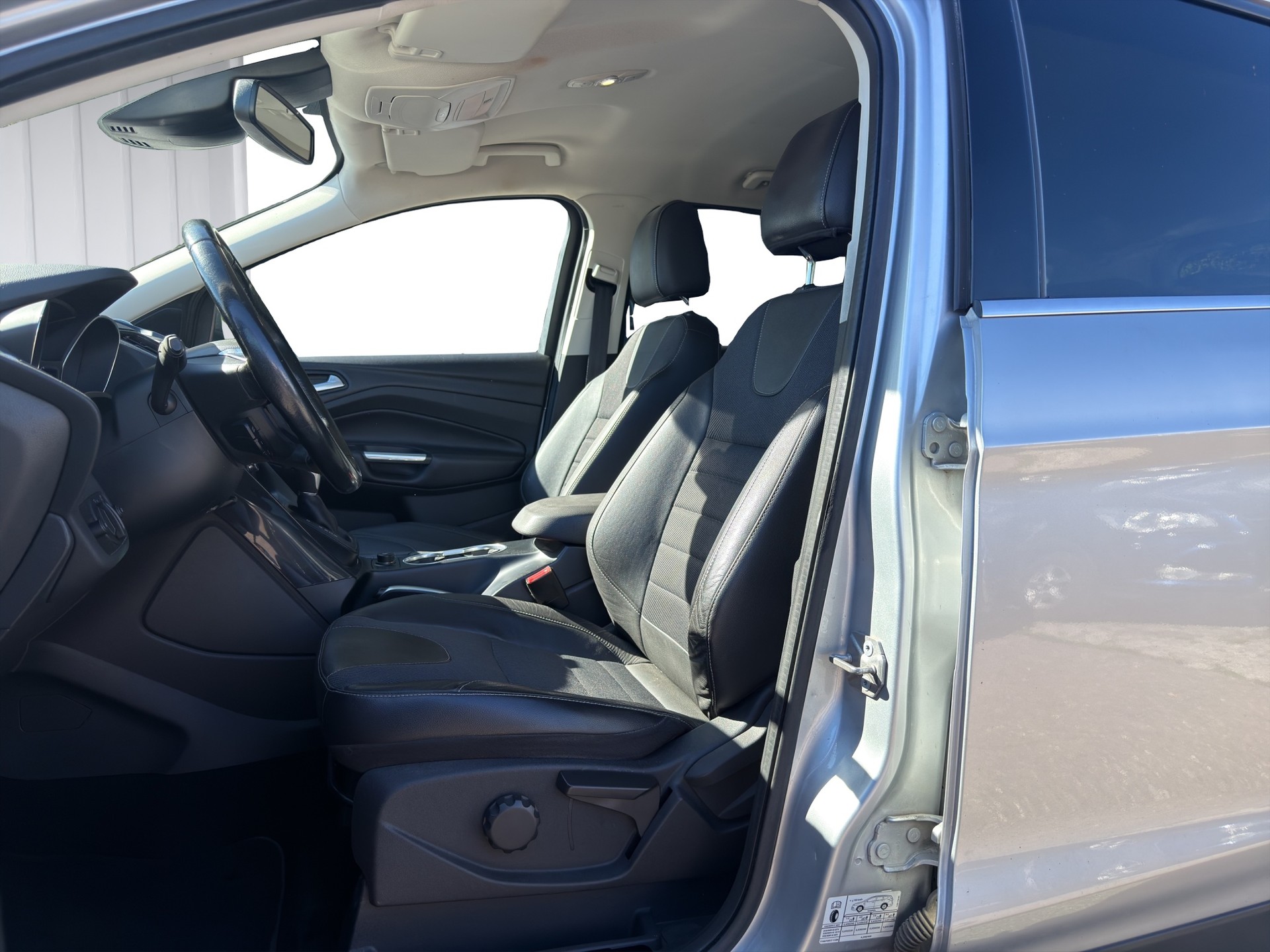 FORD Kuga 1.6 SCTi Titanium 4WD Automatic-image-7