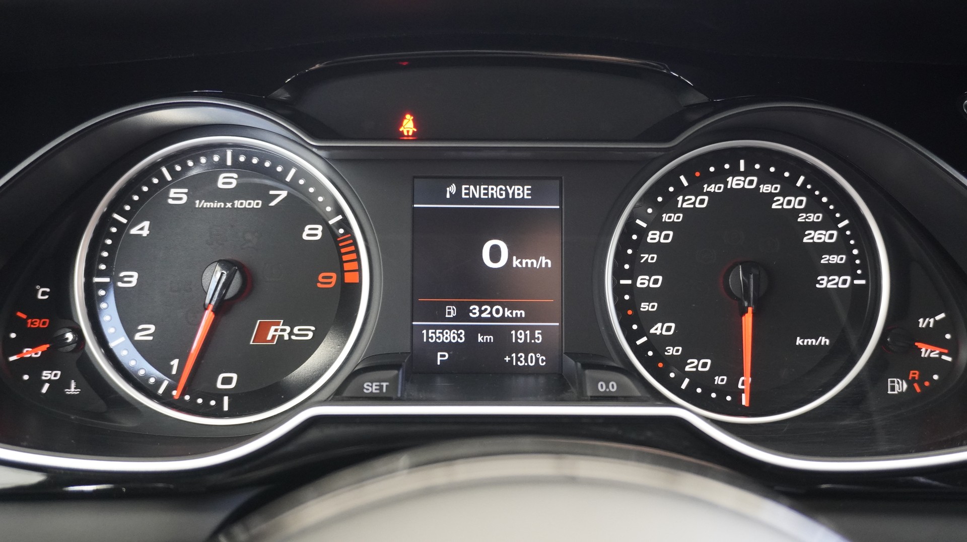 AUDI RS4 Avant 4.2 FSI V8 quattro S-tronic-image-1