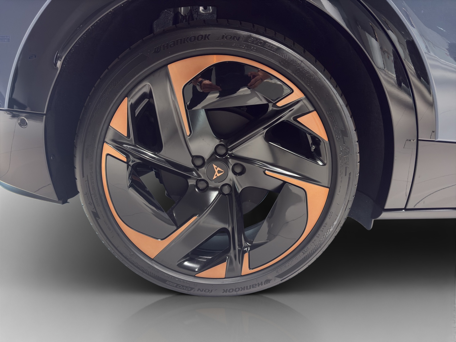 CUPRA Tavascan Type 9 77 kWh Adrenaline Prime Edition-image-12