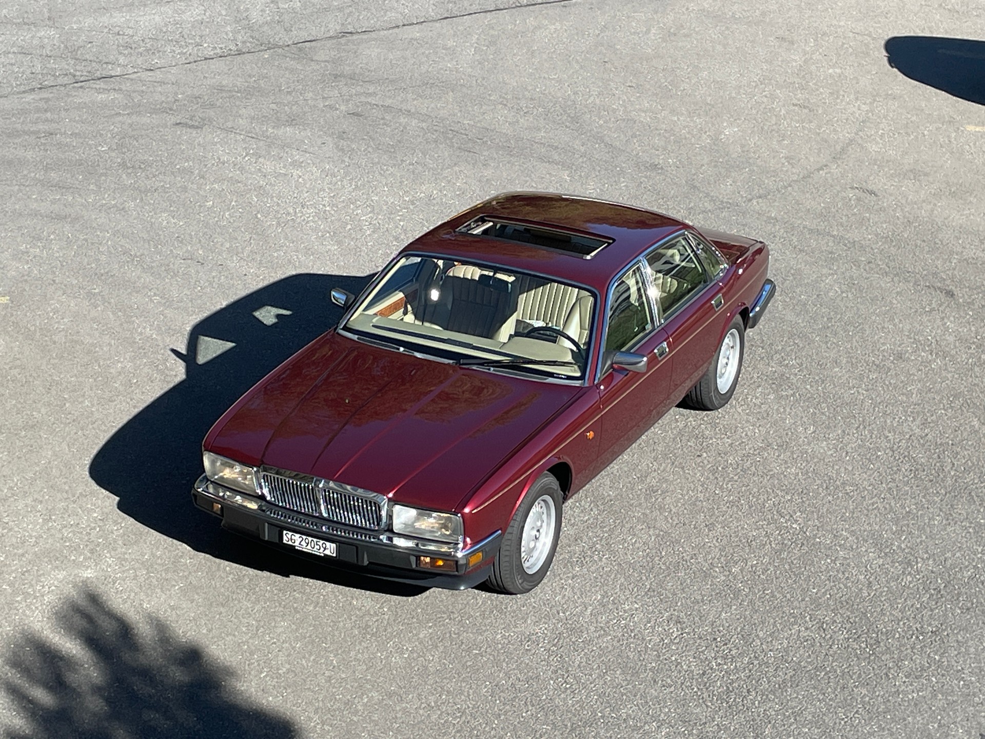 JAGUAR XJ6 4.0 Sovereign-image-14