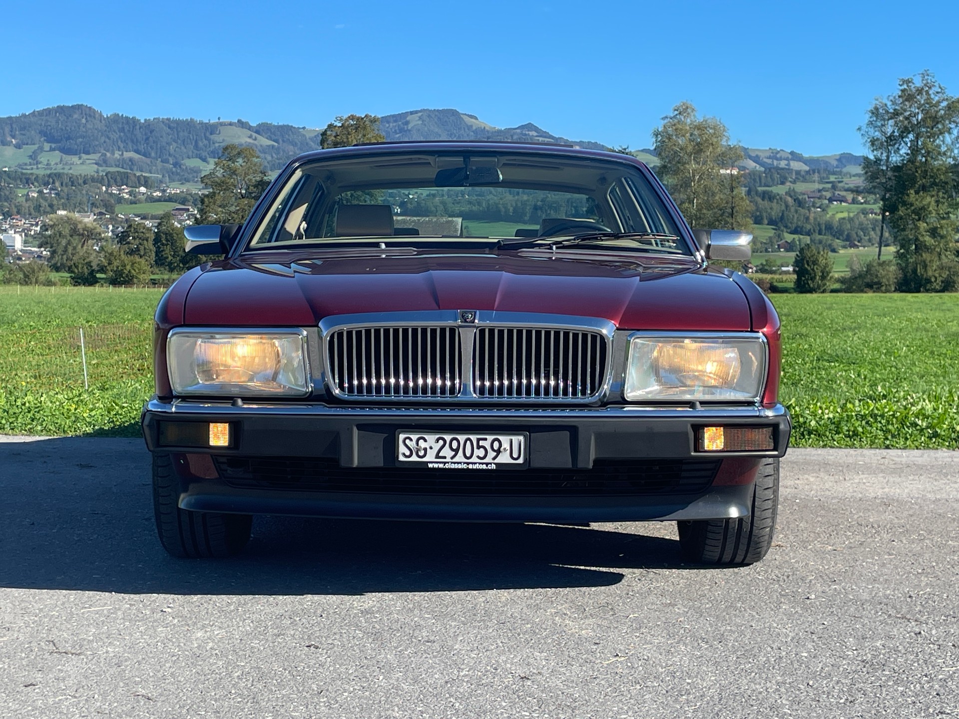 JAGUAR XJ6 4.0 Sovereign-image-3