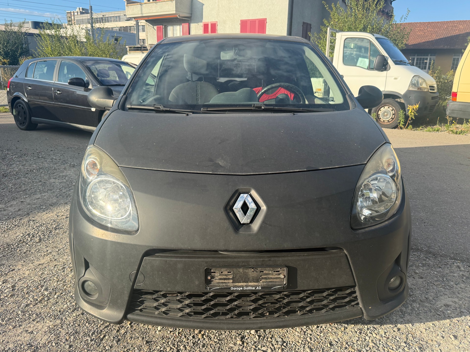 RENAULT Twingo 1.2 16V Initiale Quickshift-image-0