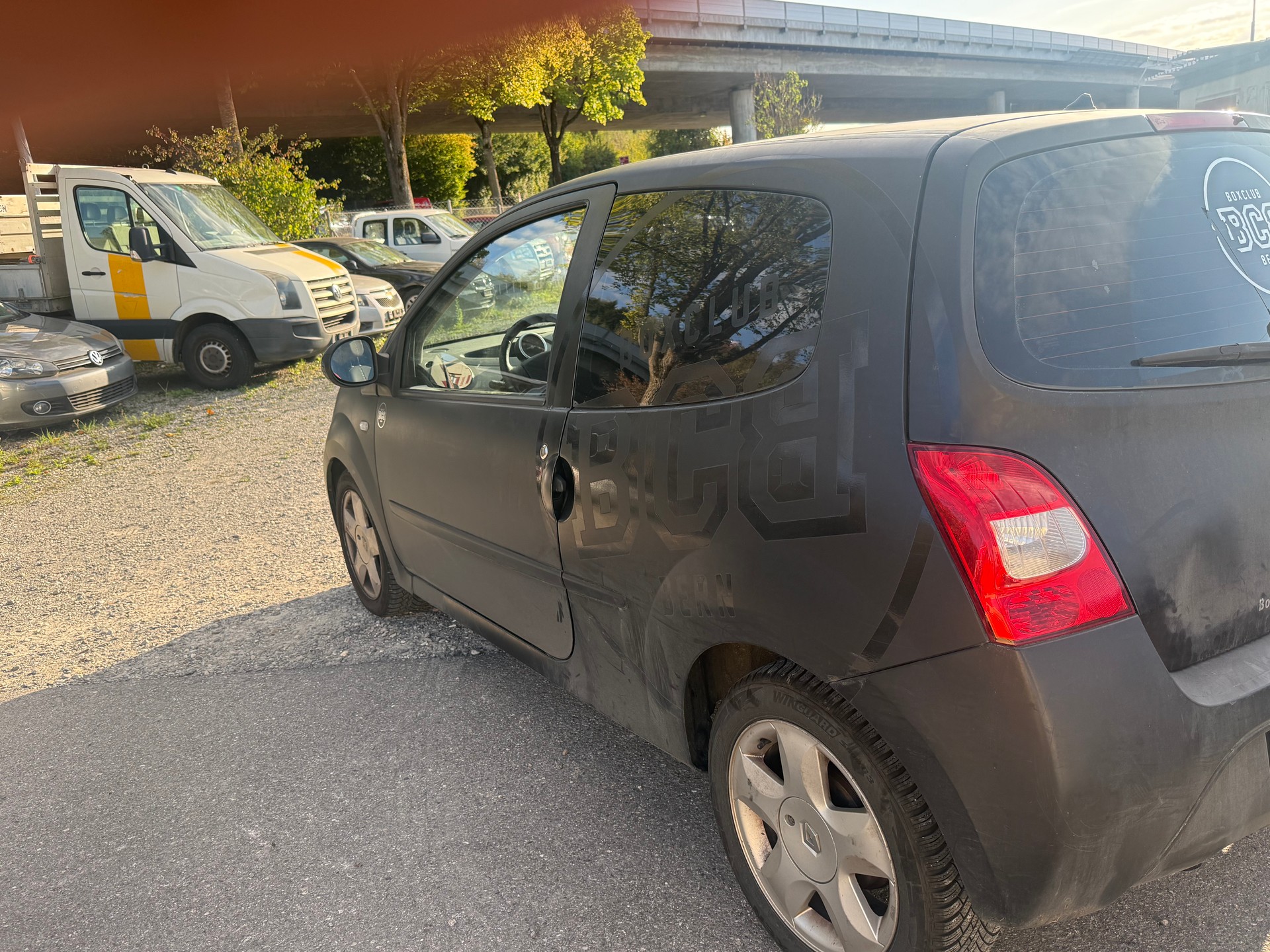 RENAULT Twingo 1.2 16V Initiale Quickshift-image-3