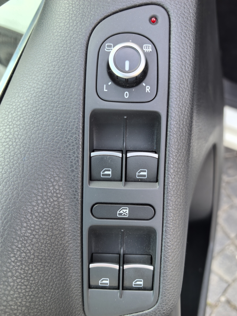 VW Tiguan 2.0 TSI Sport&Style 4Motion DSG-image-10