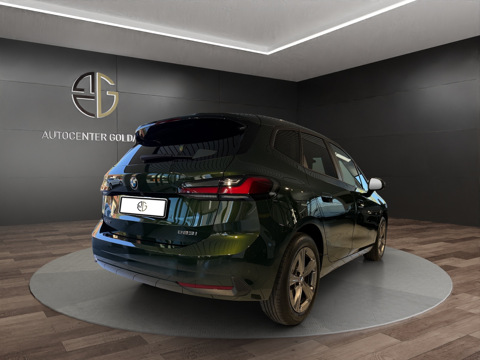 BMW 223i Active Tourer xDrive DKG-image-3