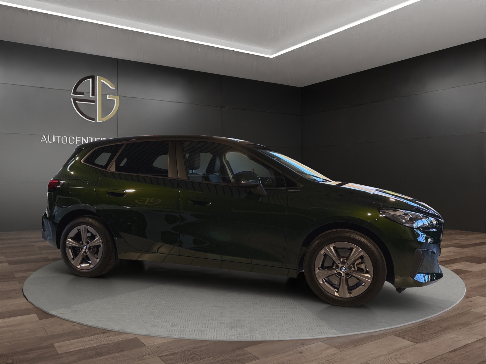 BMW 223i Active Tourer xDrive DKG-image-4