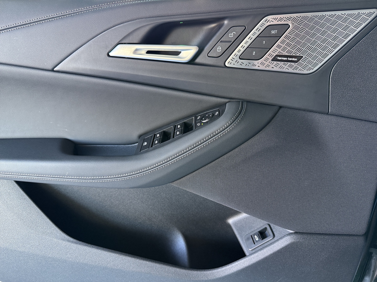 BMW 223i Active Tourer xDrive DKG-image-10
