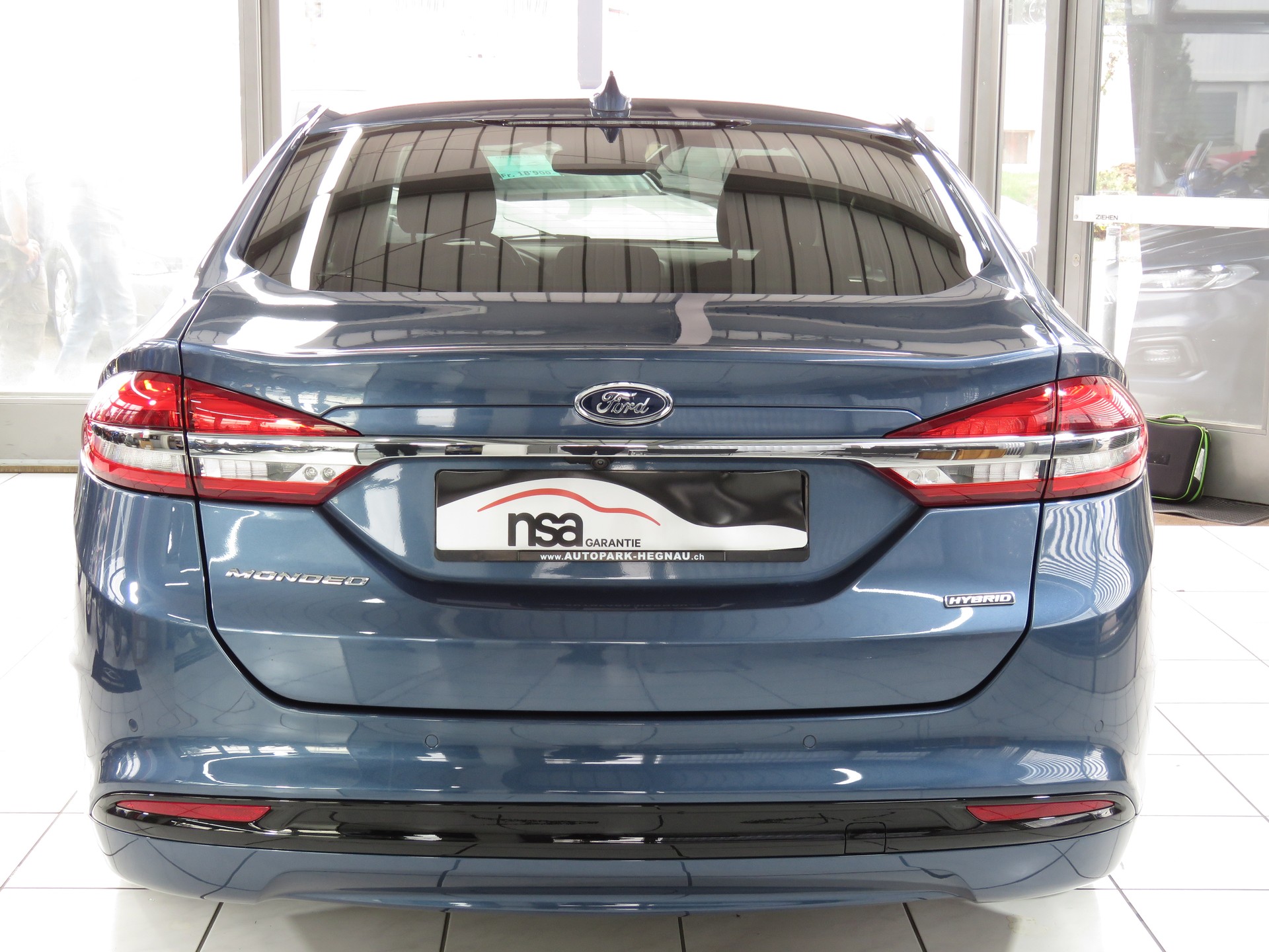 FORD Mondeo 2.0 HEV Titanium eCVT (Automat)-image-4