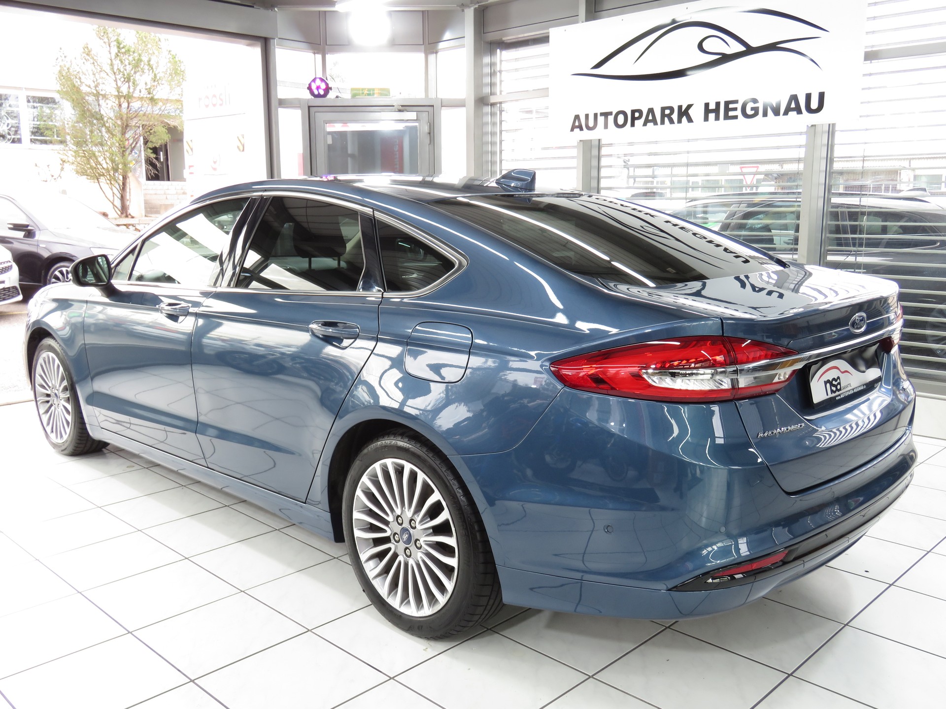 FORD Mondeo 2.0 HEV Titanium eCVT (Automat)-image-5