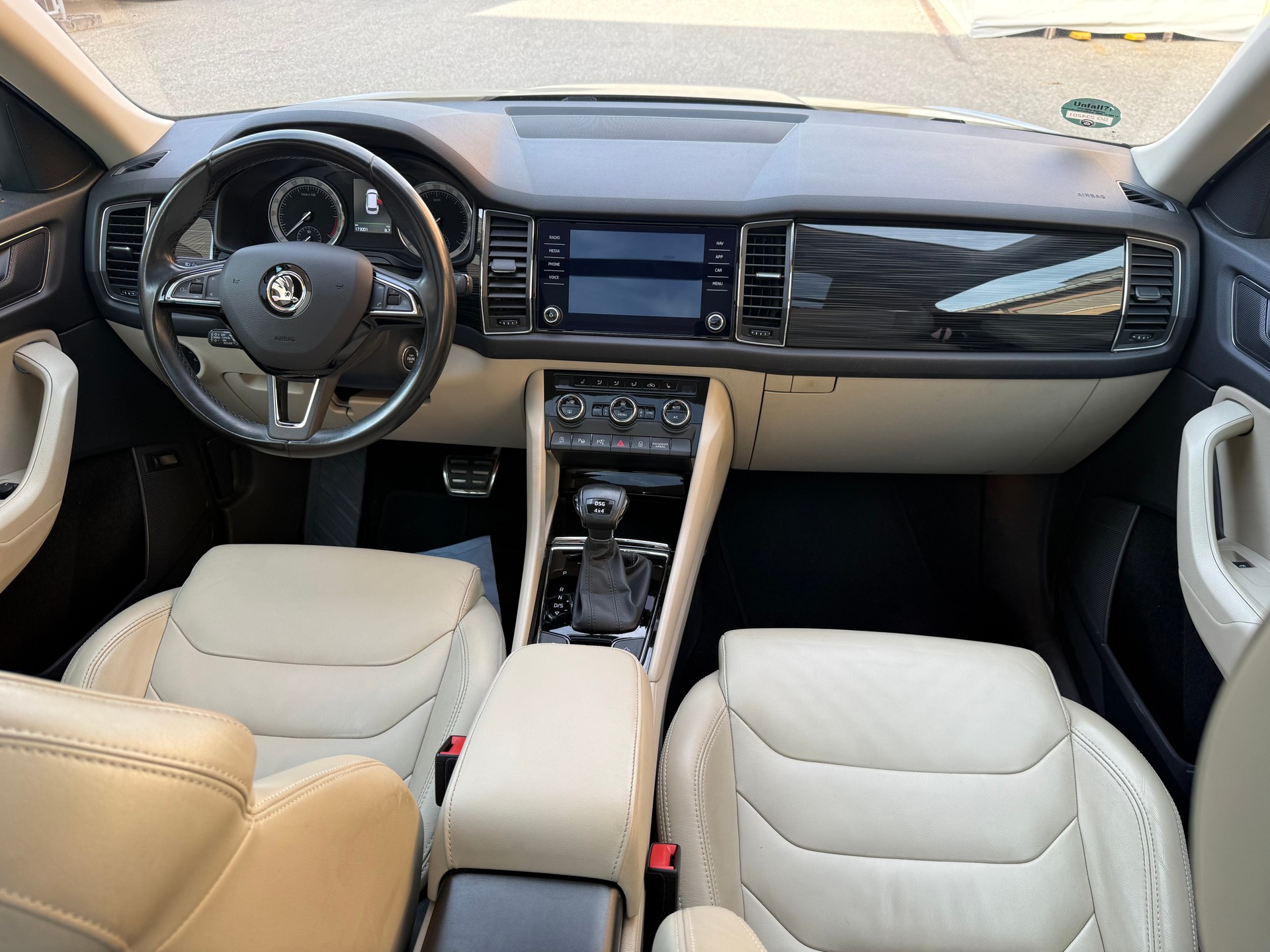 SKODA Kodiaq 2.0 TDI CR Style 4x4 DSG-image-18