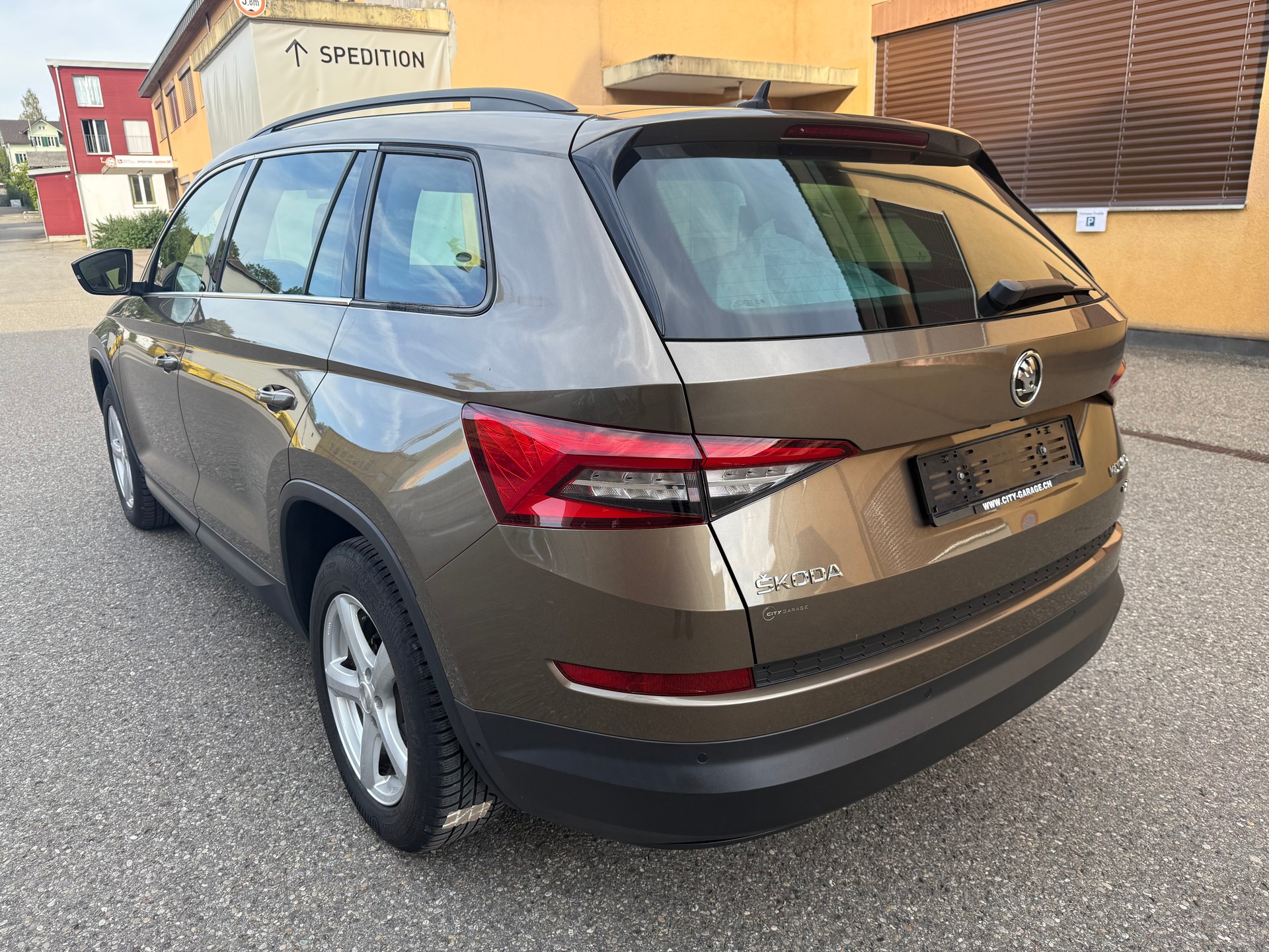 SKODA Kodiaq 2.0 TDI CR Style 4x4 DSG-image-24