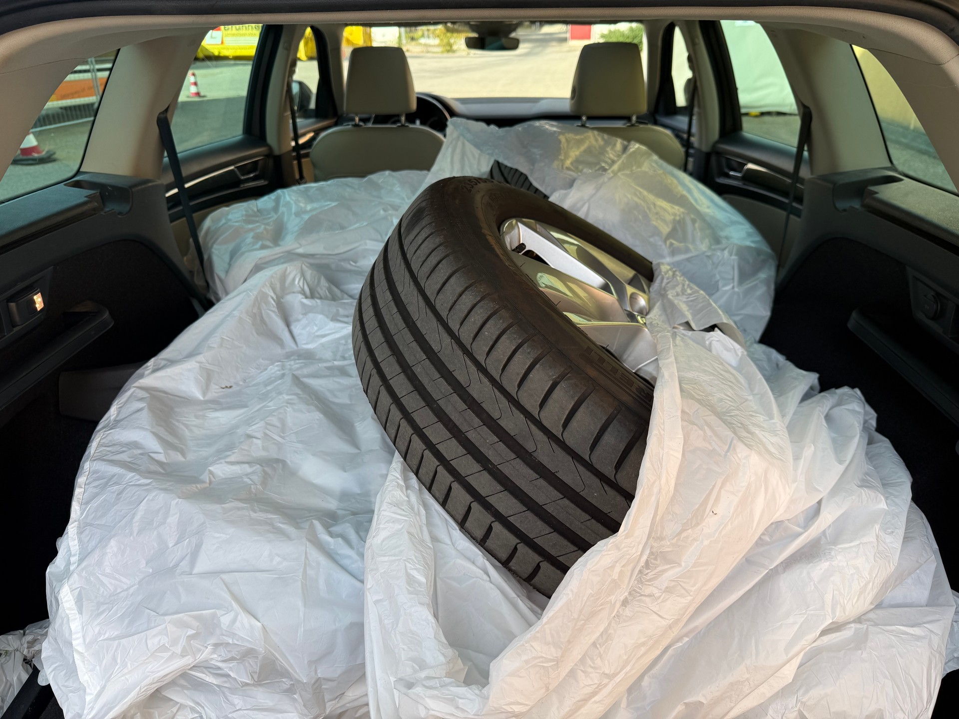 SKODA Kodiaq 2.0 TDI CR Style 4x4 DSG-image-15