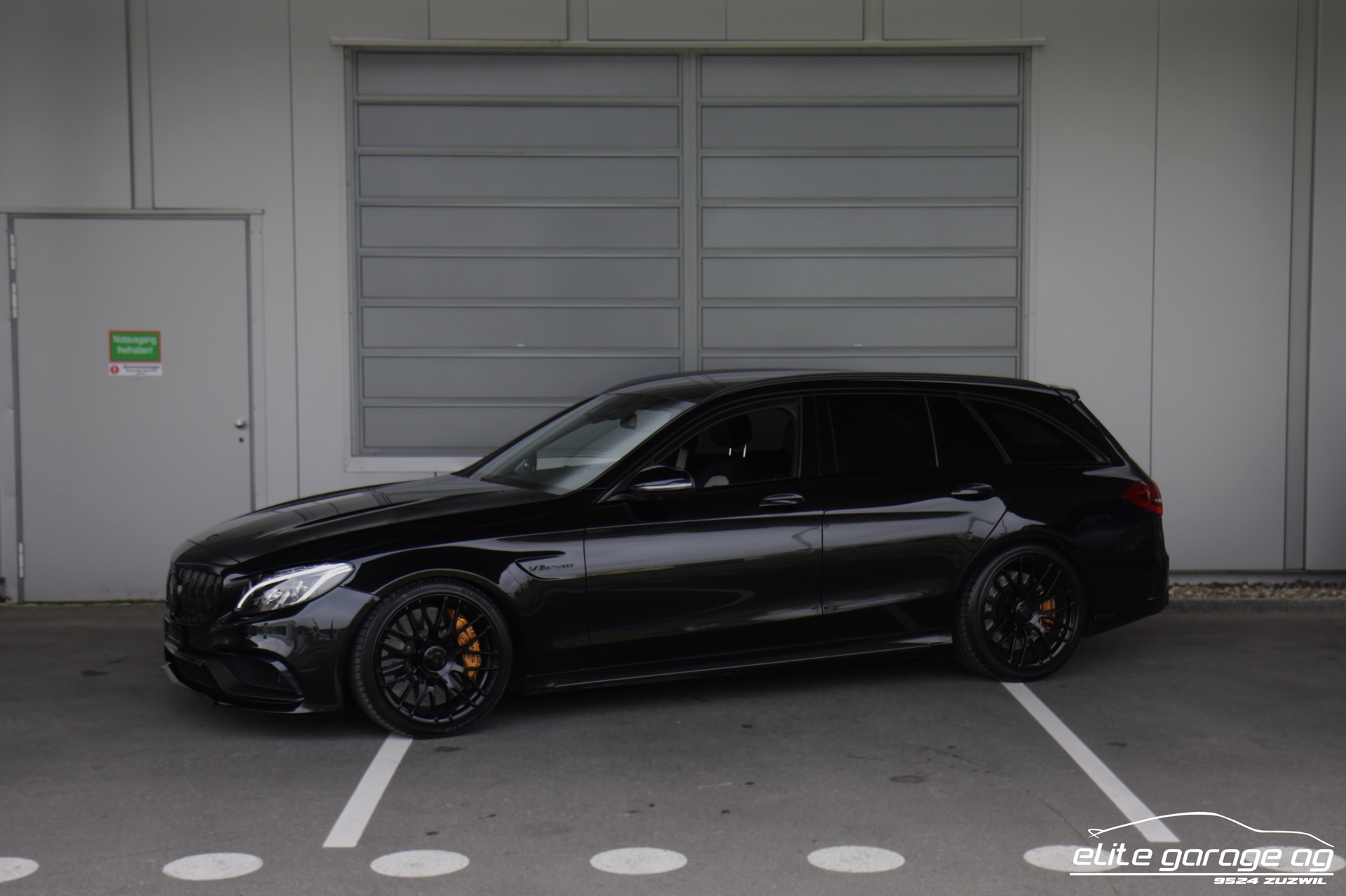 MERCEDES-BENZ C 63 S AMG Speedshift