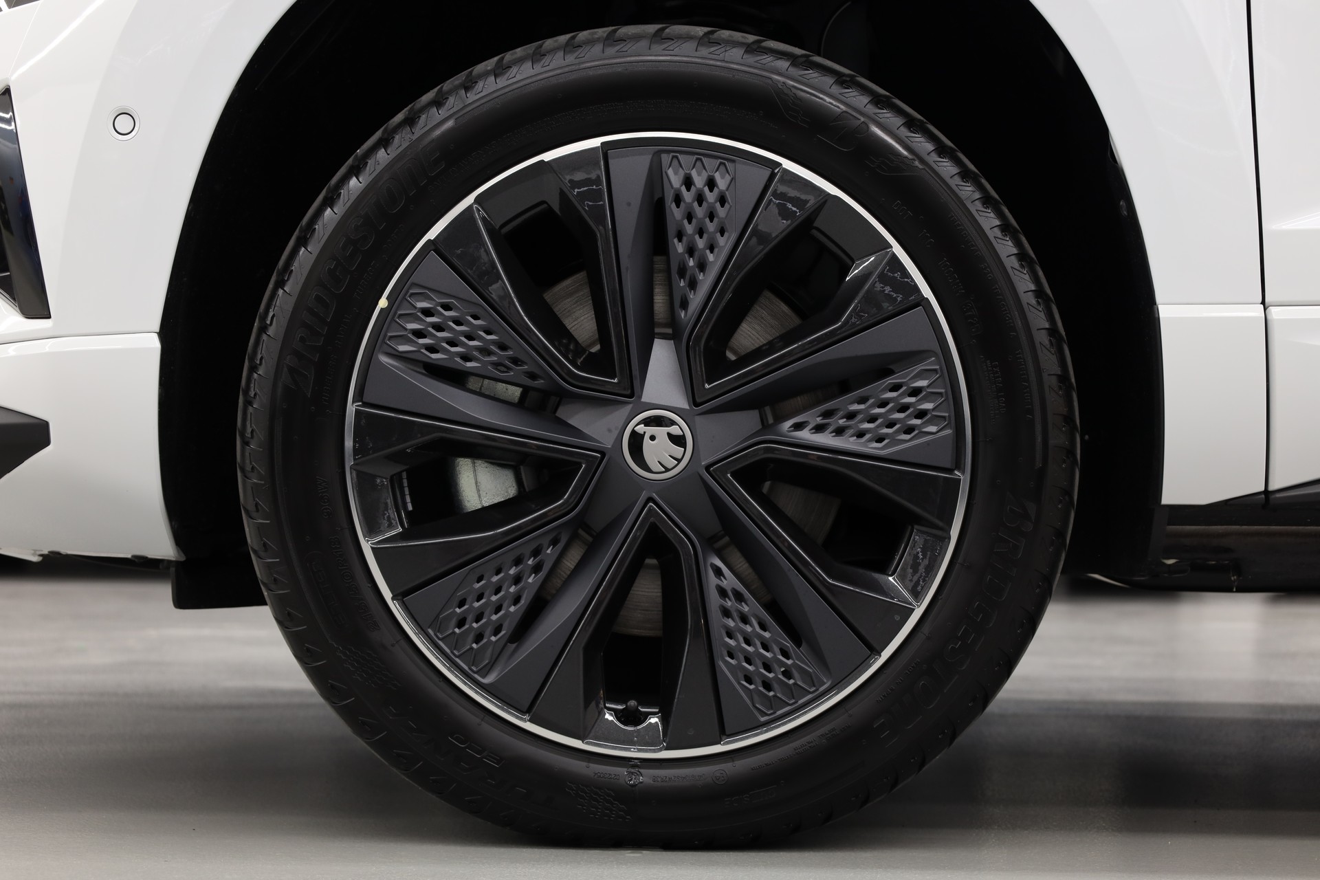 SKODA Karoq 1.5 TSI SportLine DSG-image-12