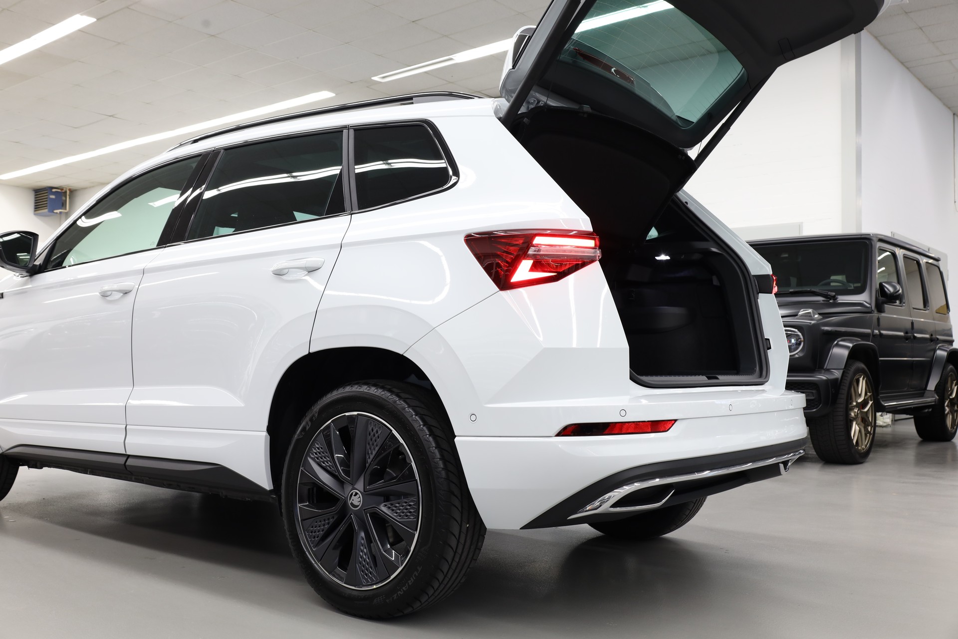 SKODA Karoq 1.5 TSI SportLine DSG-image-9
