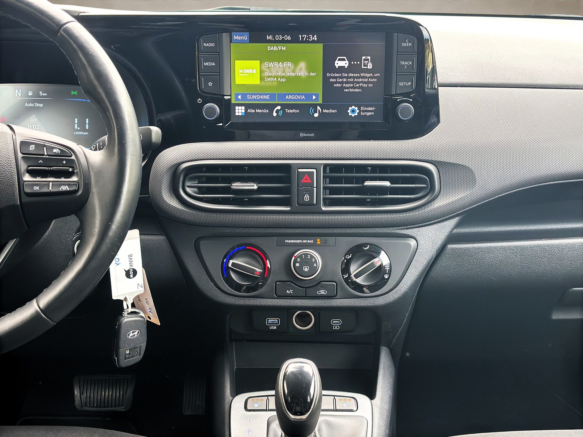 HYUNDAI i10 1.2 Amplia ❗Automatik & Werksgarantie bis 2029❗-image-10