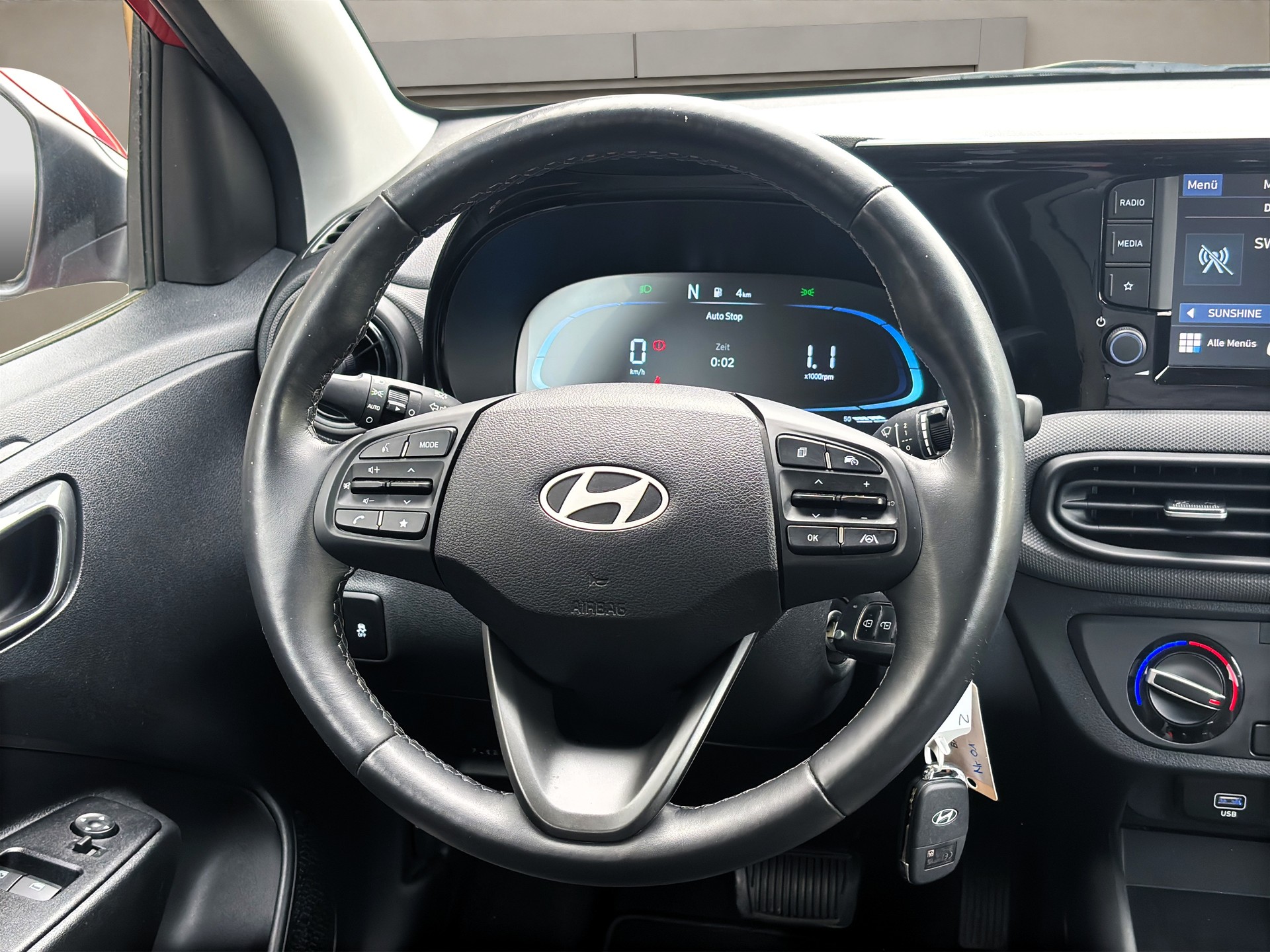 HYUNDAI i10 1.2 Amplia ❗Automatik & Werksgarantie bis 2029❗-image-13