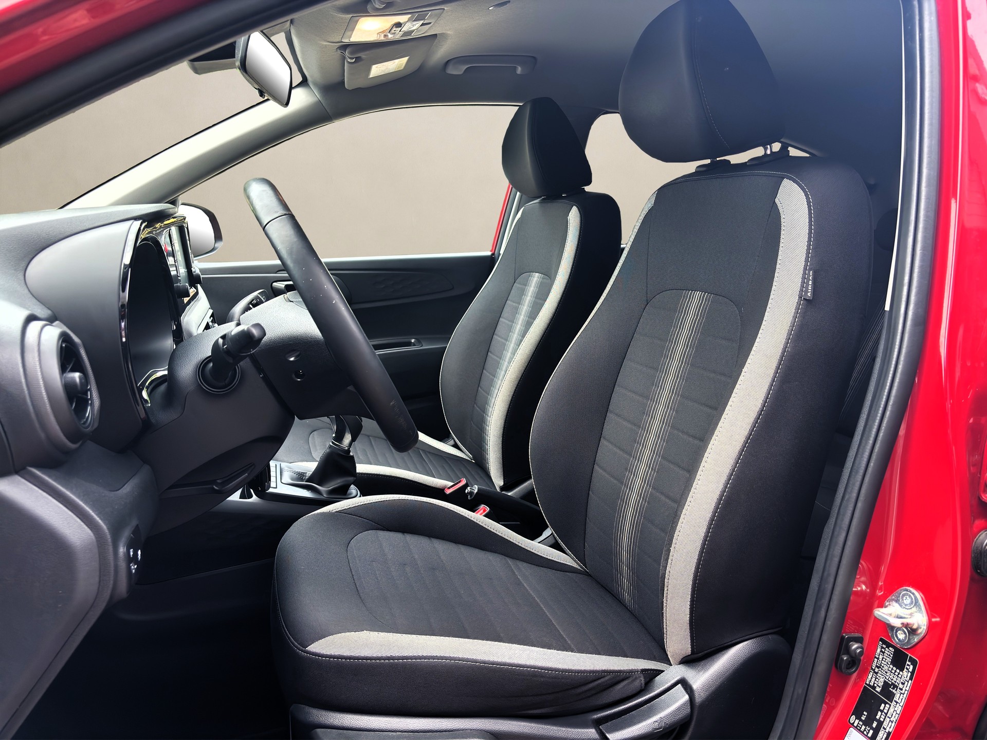 HYUNDAI i10 1.2 Amplia ❗Automatik & Werksgarantie bis 2029❗-image-8