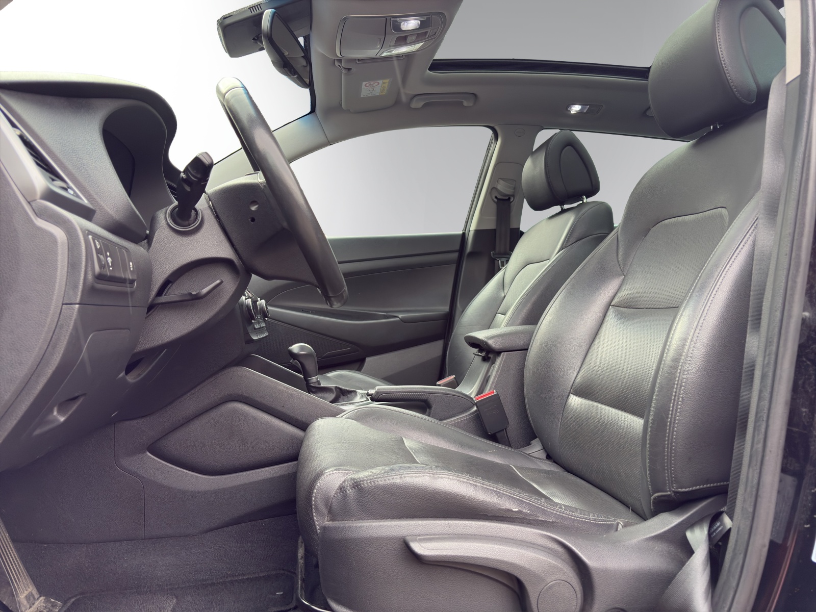 HYUNDAI Tucson 2.0 CRDI Vertex 4WD Automatic | Panorama-Glasdach | 1. Hand | 8-fach | Sitzheizung | Lenkradheizung |-image-9