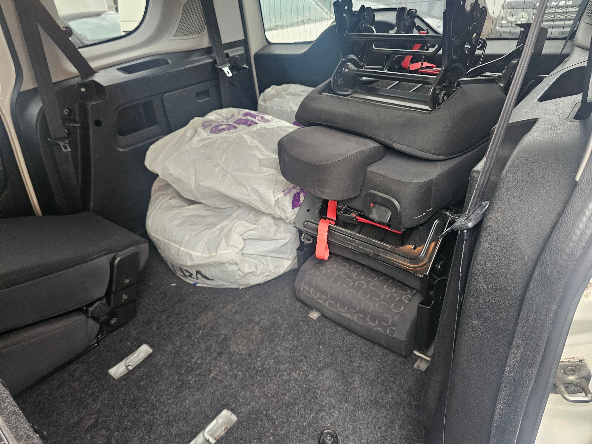 FIAT Doblò 2.0 JTD Dynamic-image-7