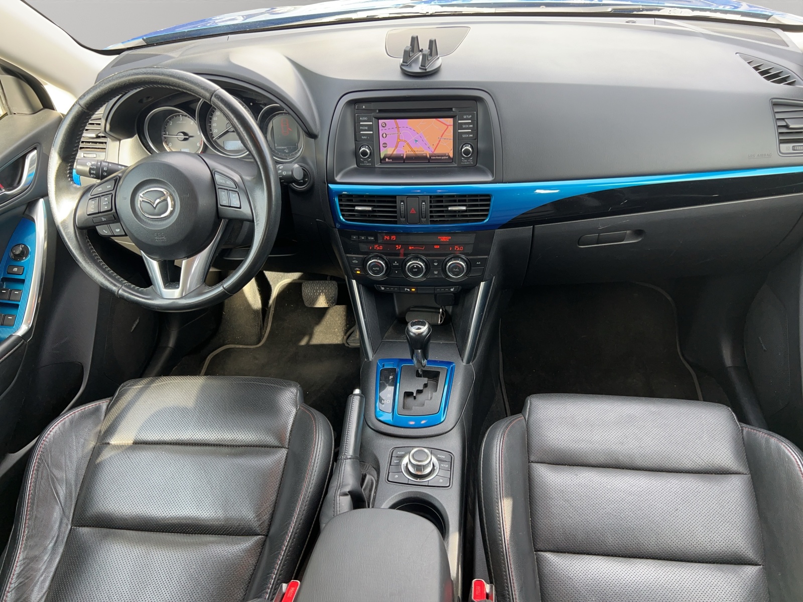 MAZDA CX-5 2.2 D HP Revolution AWD Automatic-image-9