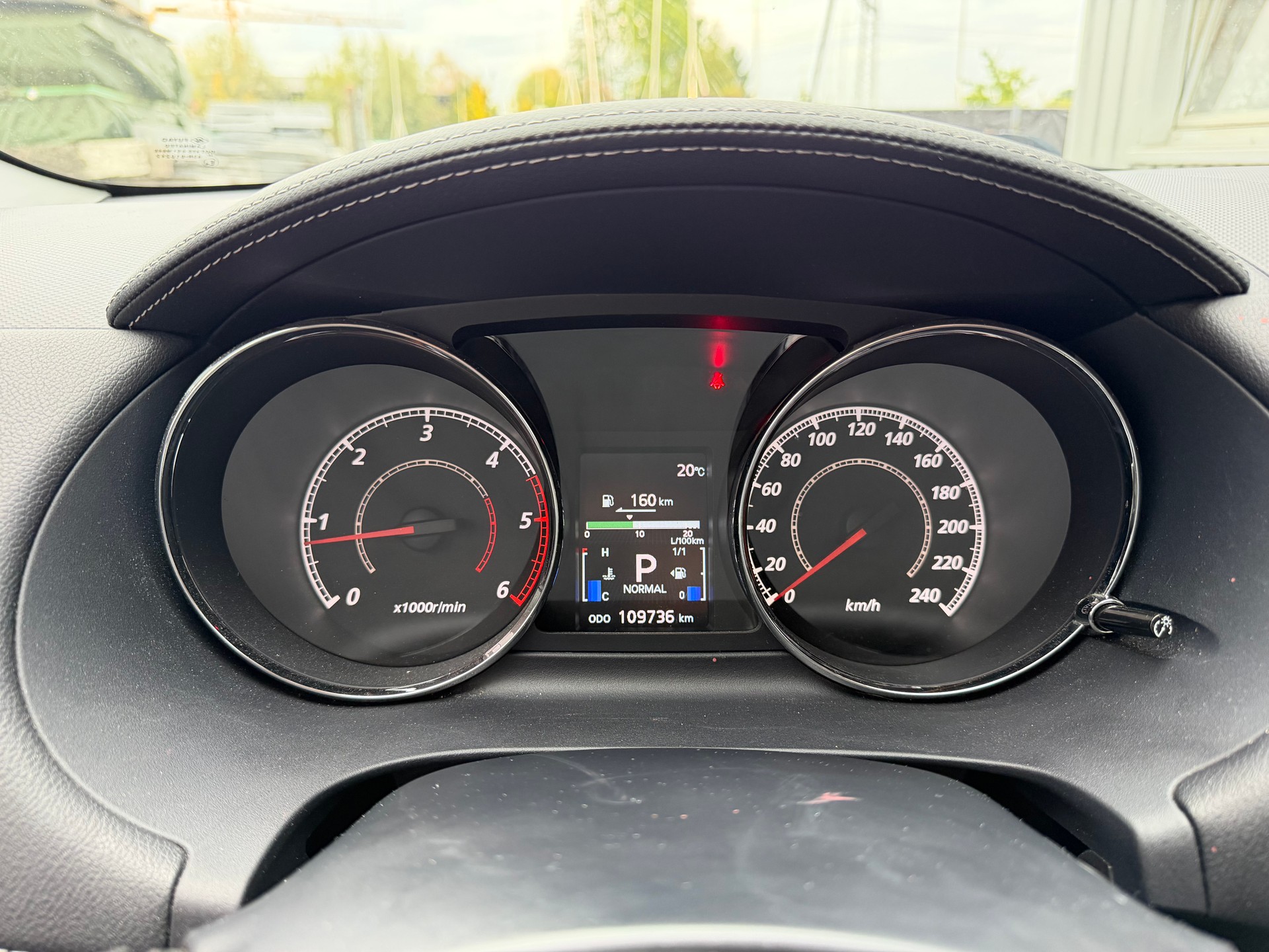 PEUGEOT 4007 2.2 HDi Lion Edition DCS6-image-14