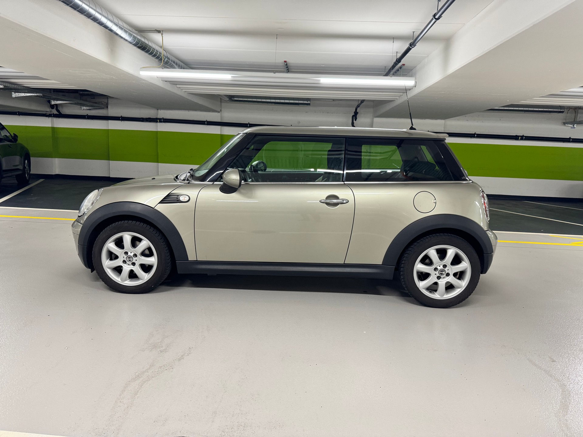 MINI Cooper-image-7