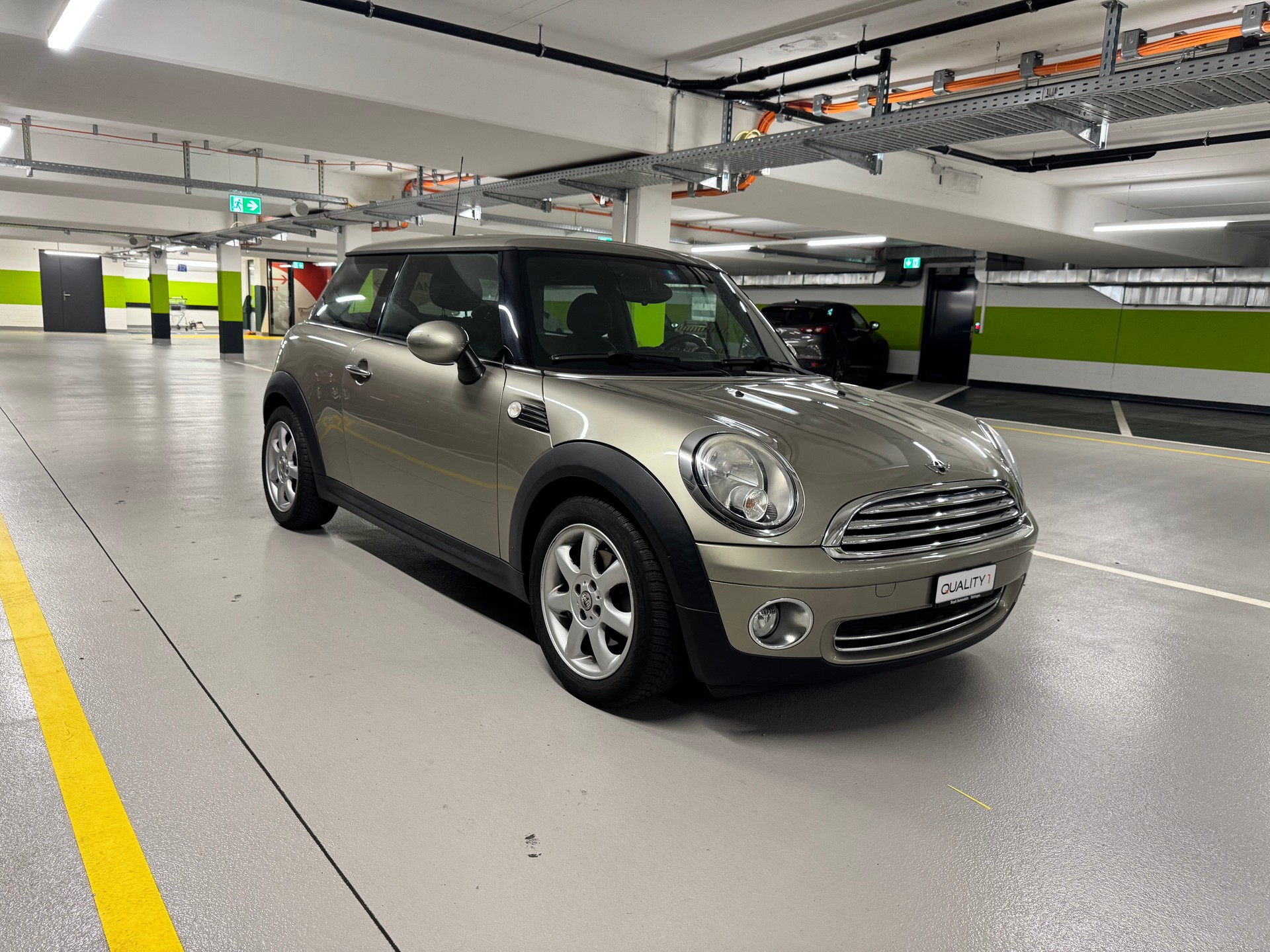 MINI Cooper-image-2