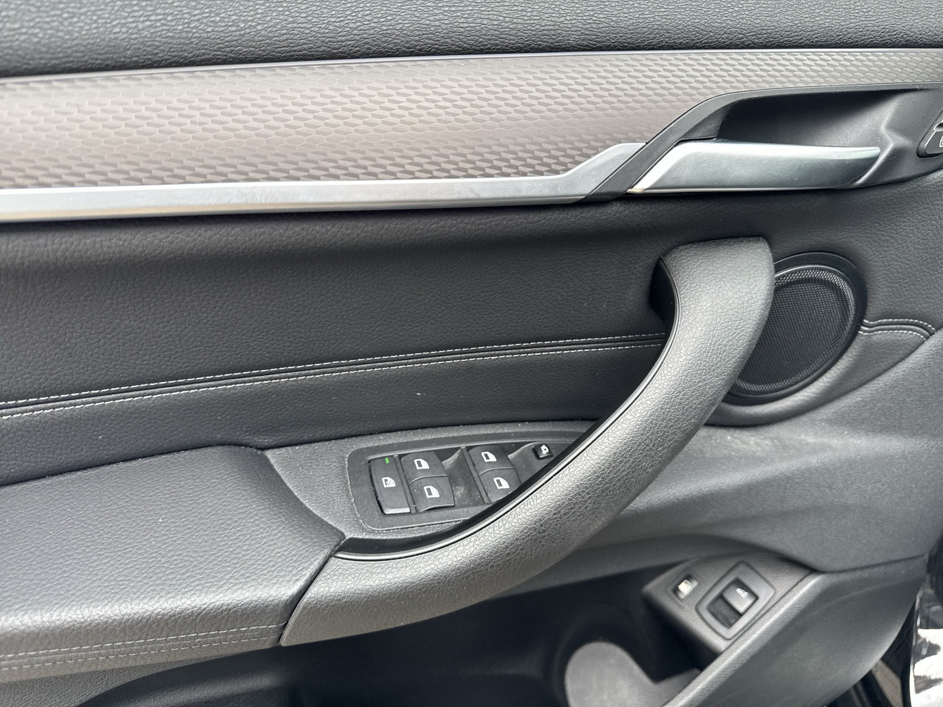 BMW X2 xDrive 25e M Sport Steptronic-image-15