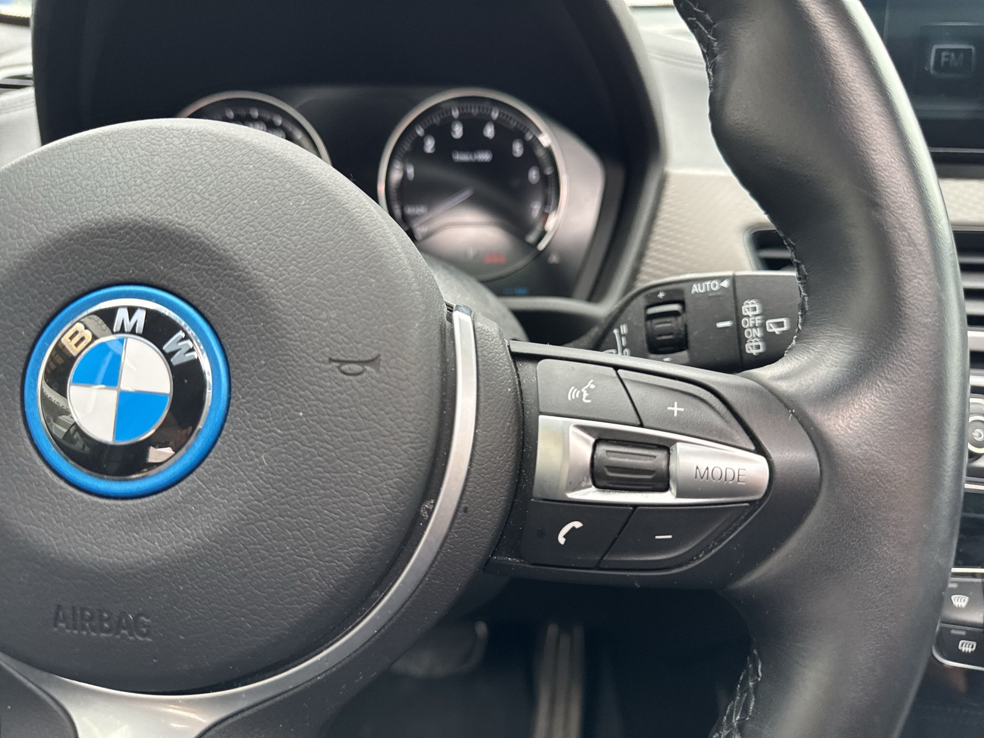 BMW X2 xDrive 25e M Sport Steptronic-image-14