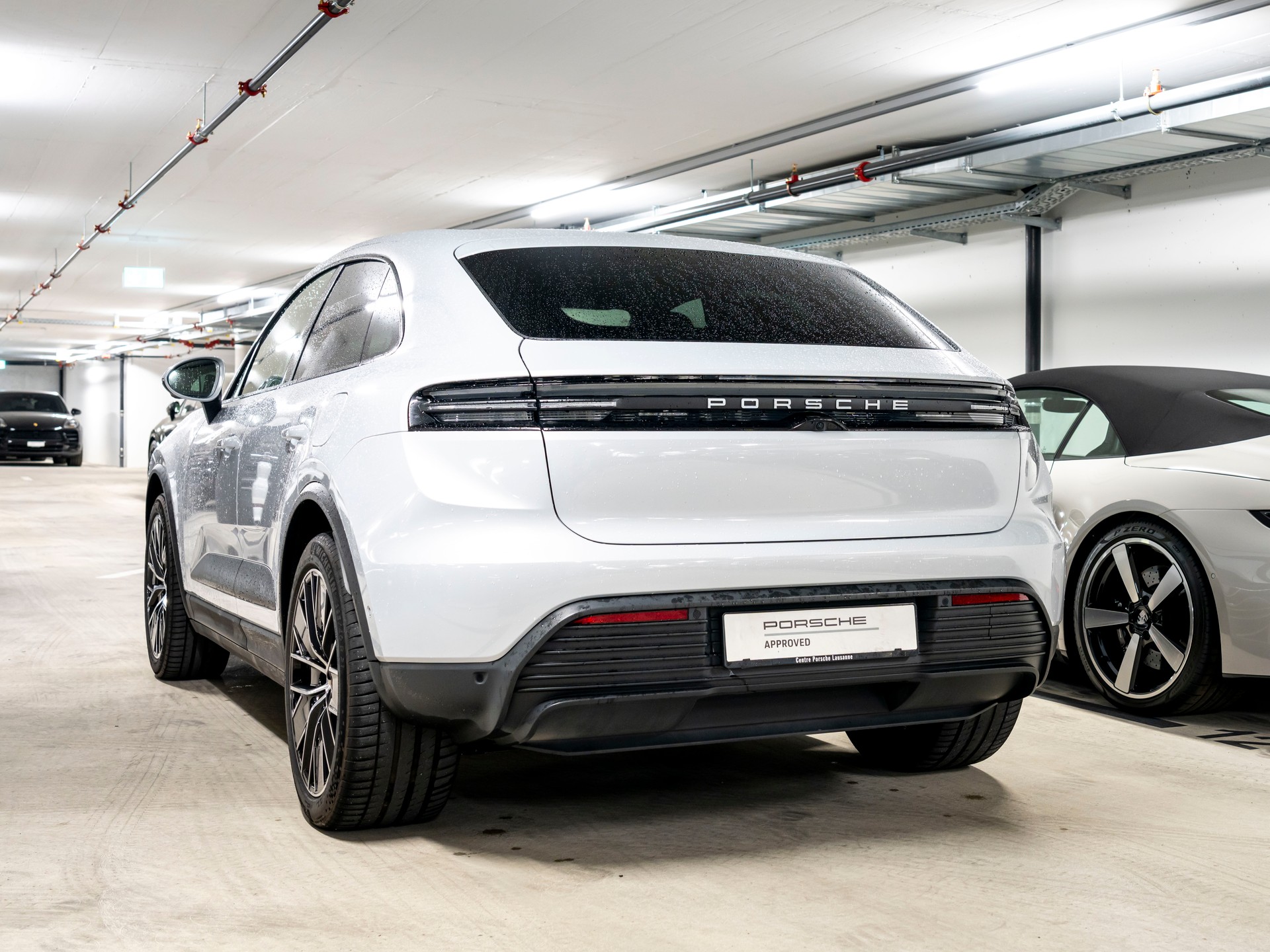 PORSCHE Macan 4 100kWh-image-2