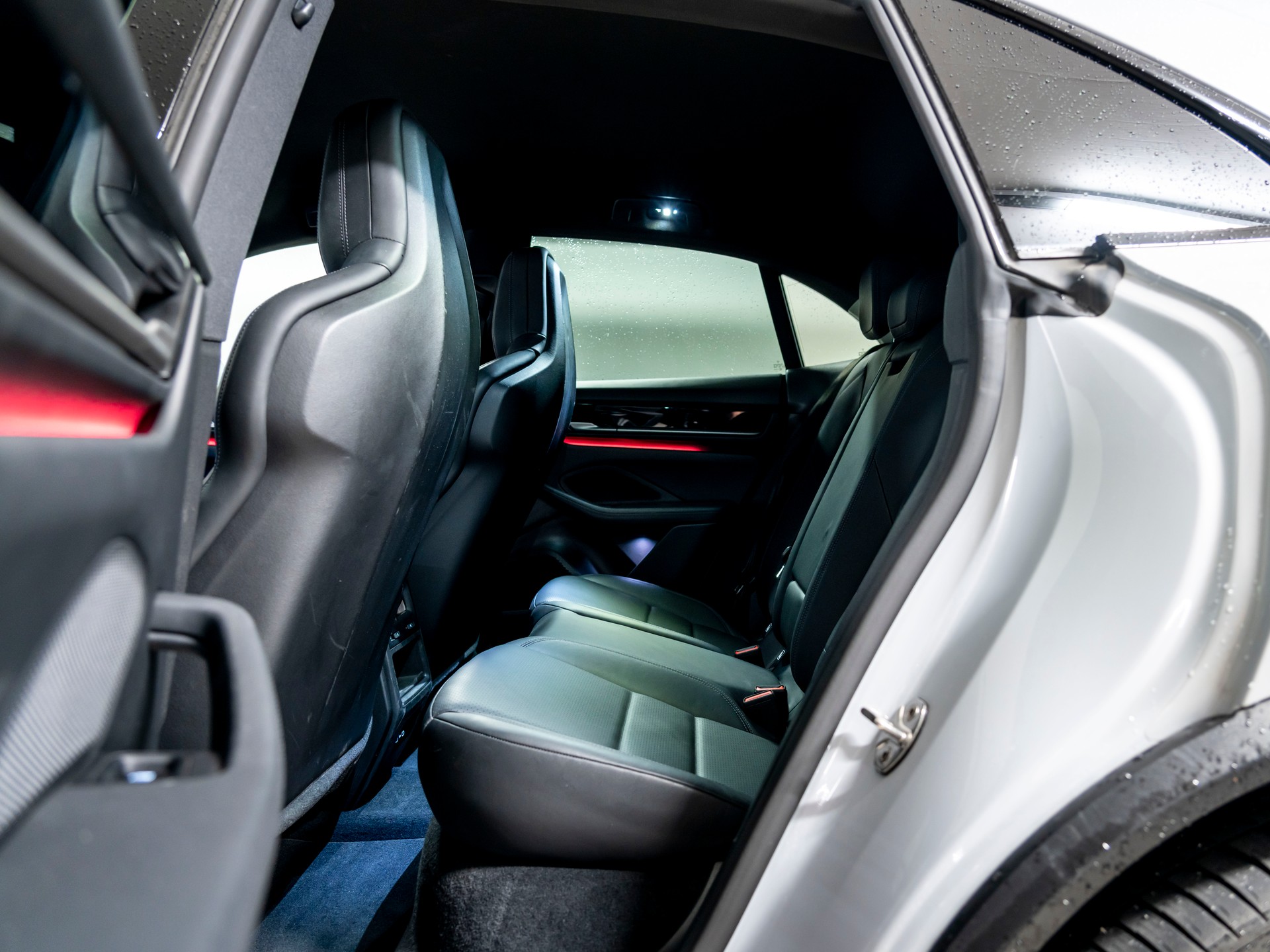 PORSCHE Macan 4 100kWh-image-21