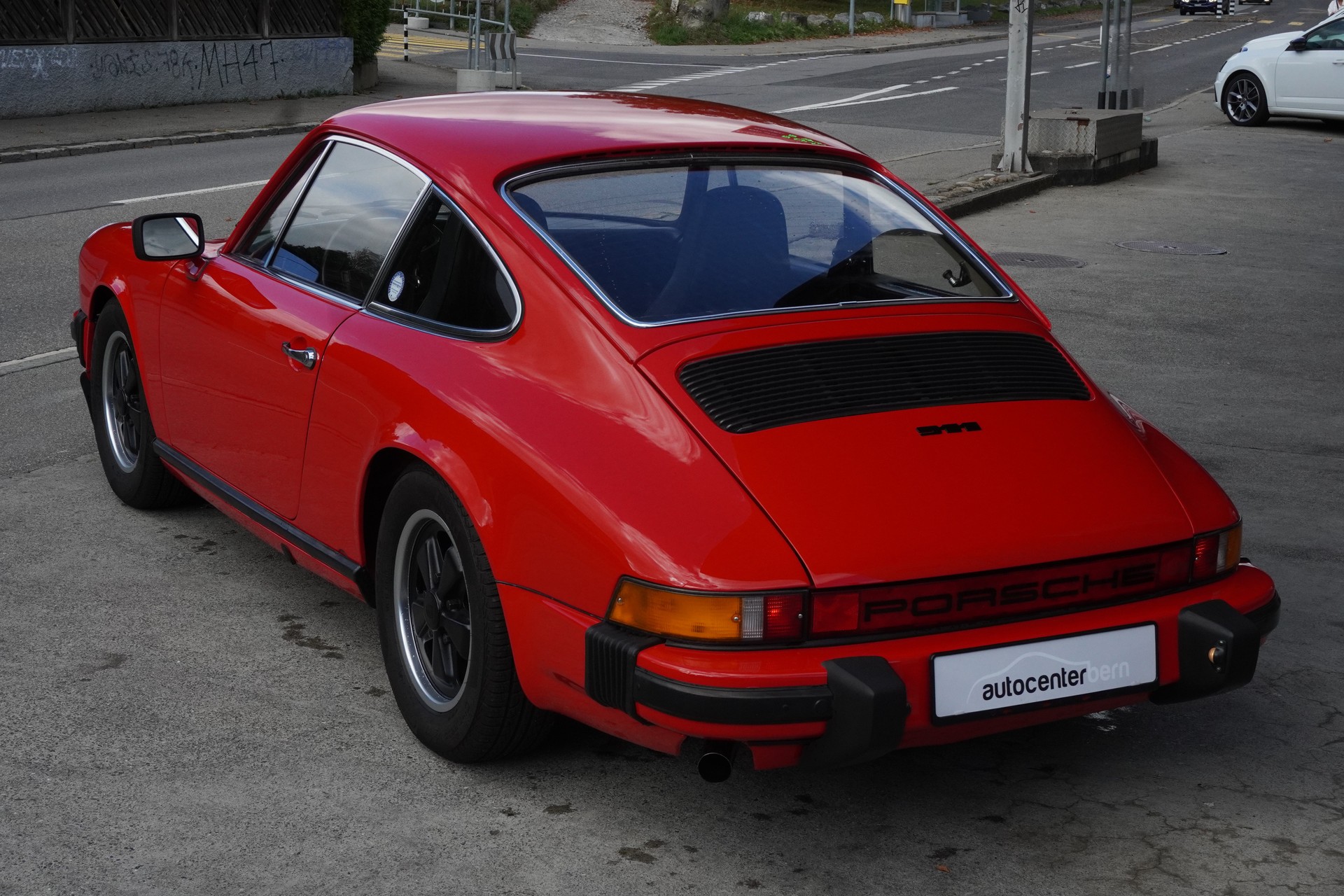 PORSCHE 911-image-6