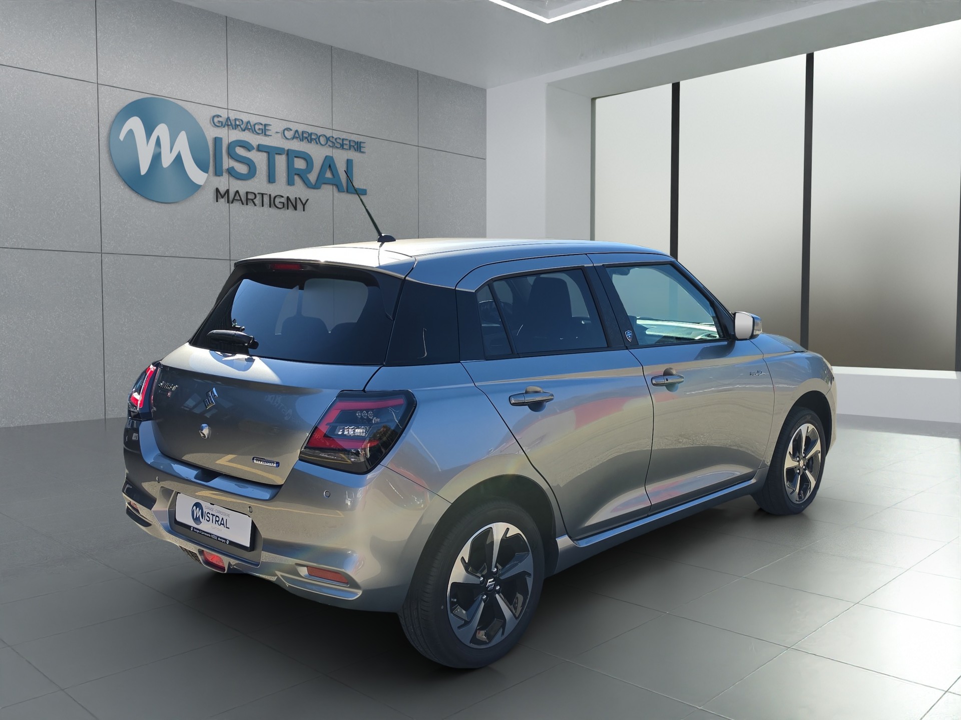 SUZUKI Swift 1.2 Piz Sulai Top Hybrid 4x4-image-4
