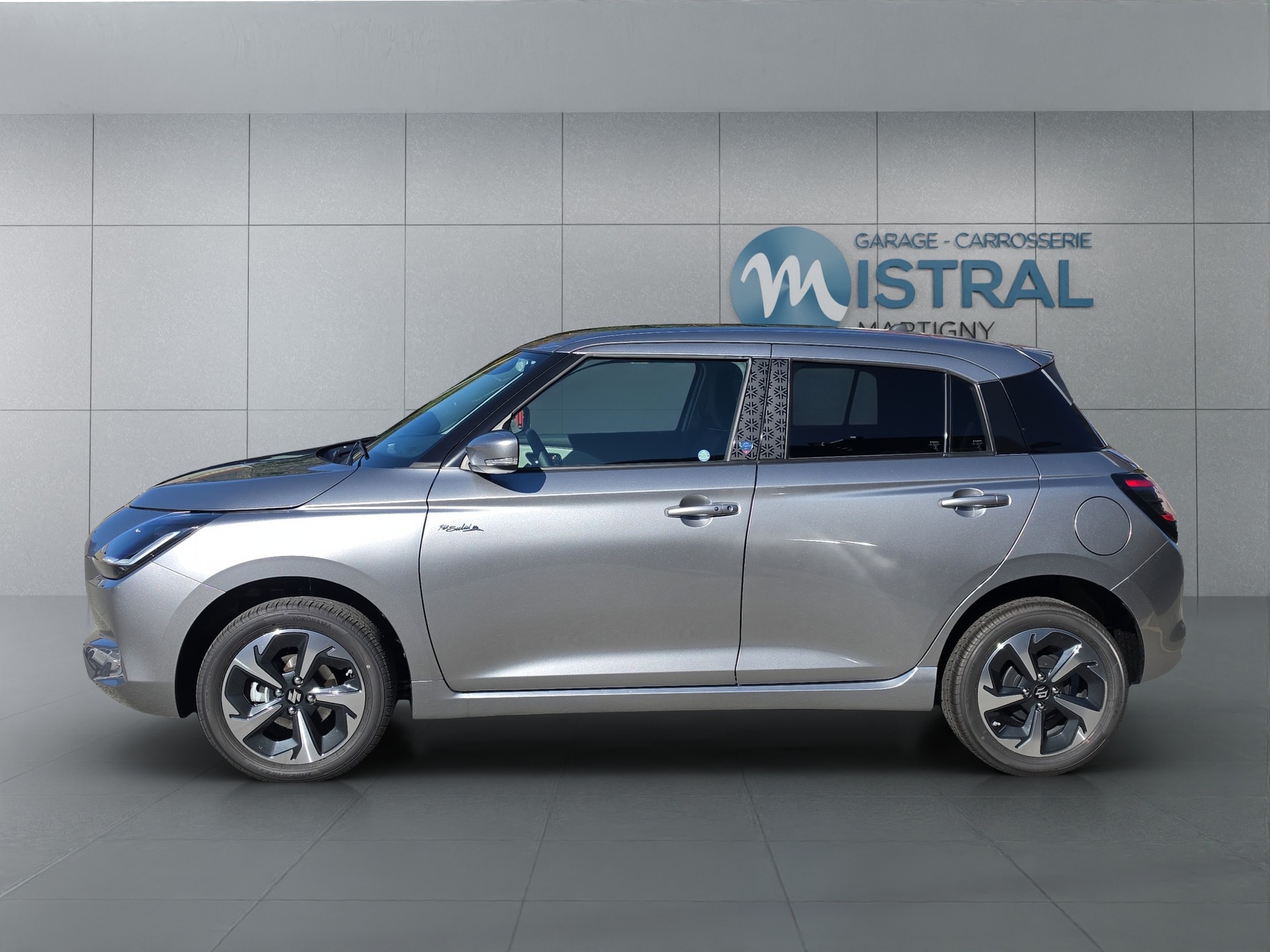 SUZUKI Swift 1.2 Piz Sulai Top Hybrid 4x4-image-1