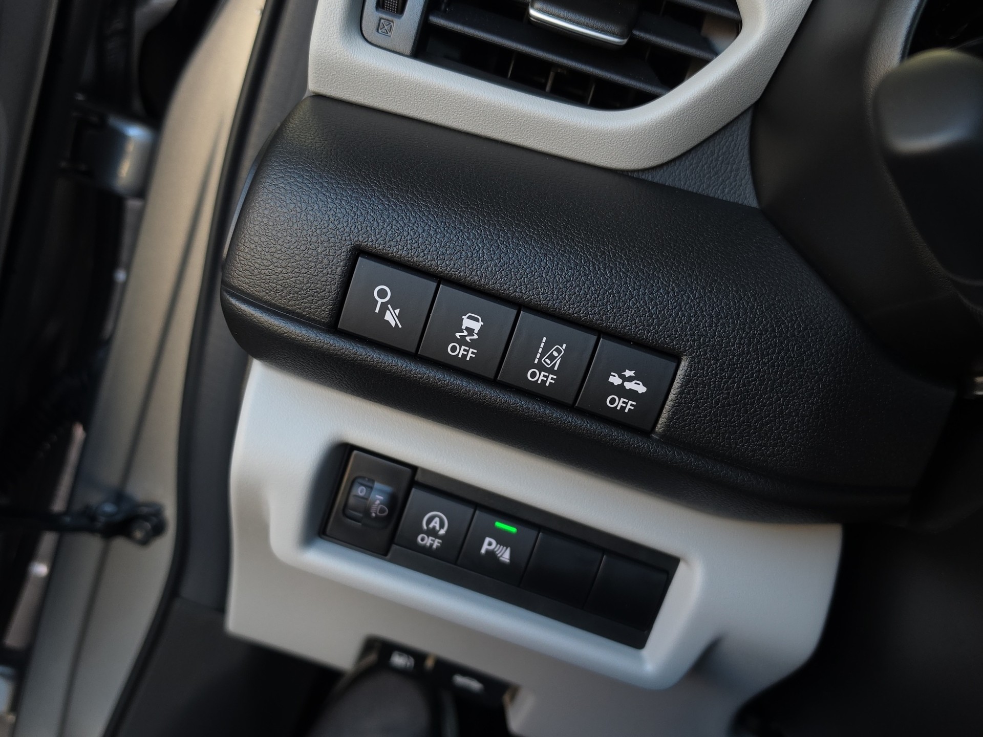 SUZUKI Swift 1.2 Piz Sulai Top Hybrid 4x4-image-12