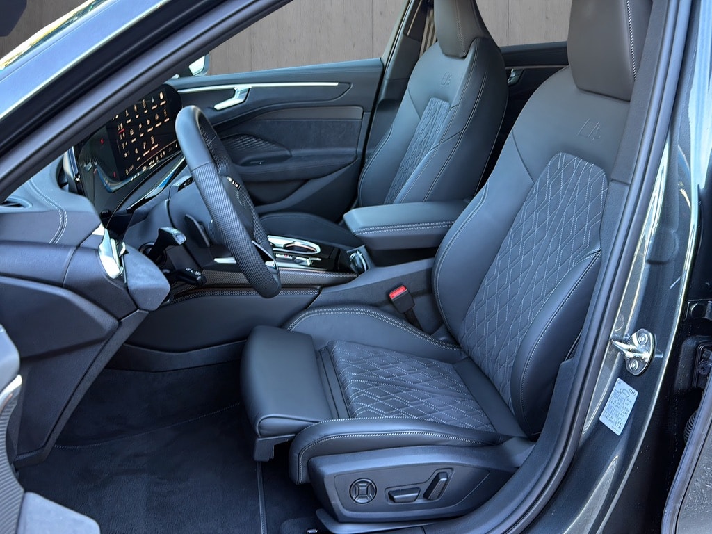 AUDI A6 Limousine e-hybrid quattro 220 kW*Edition ONE,5-Jahre Werksgarantie*-image-9