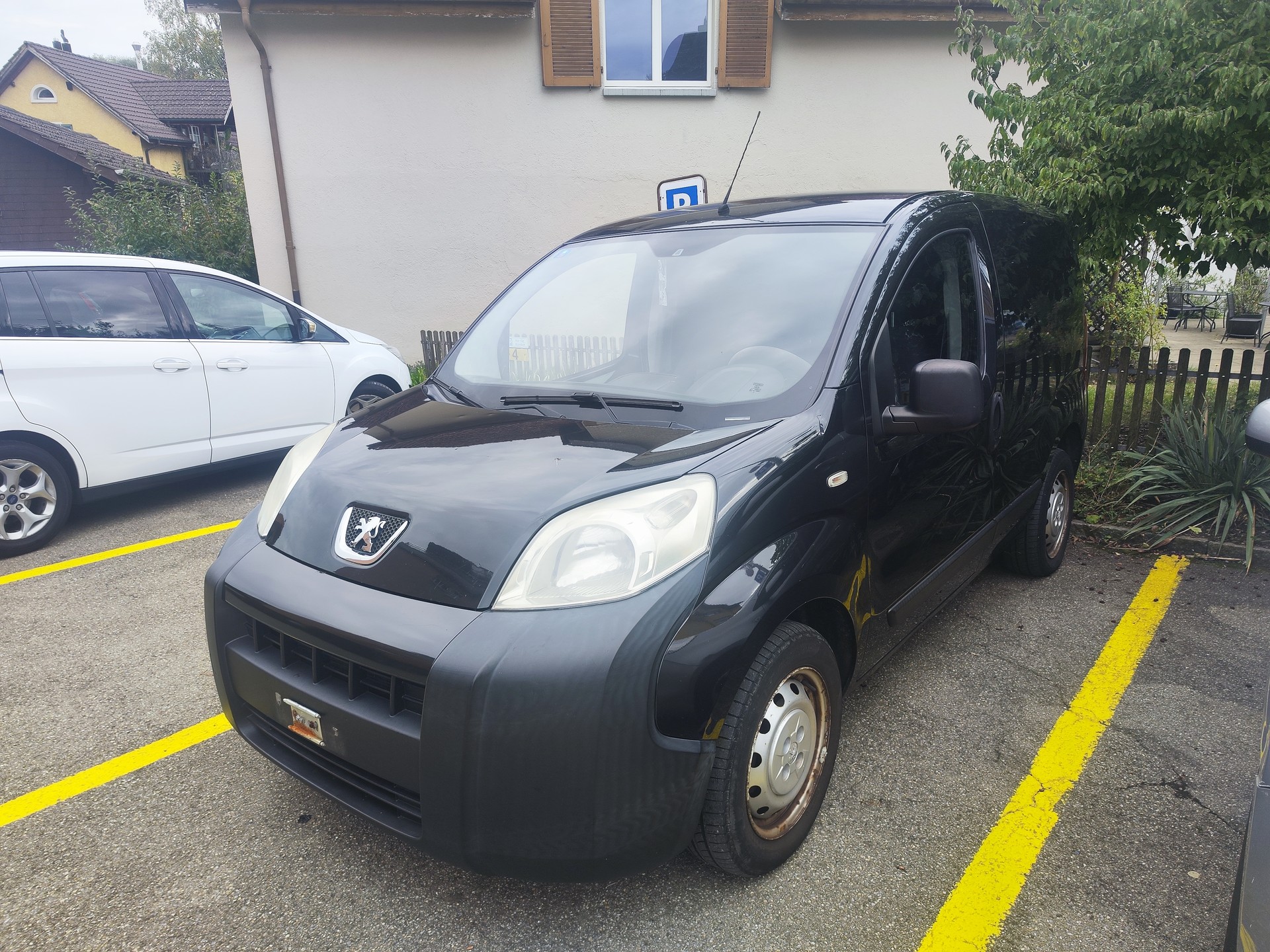 PEUGEOT Bipper 1.3 HDi-image-0